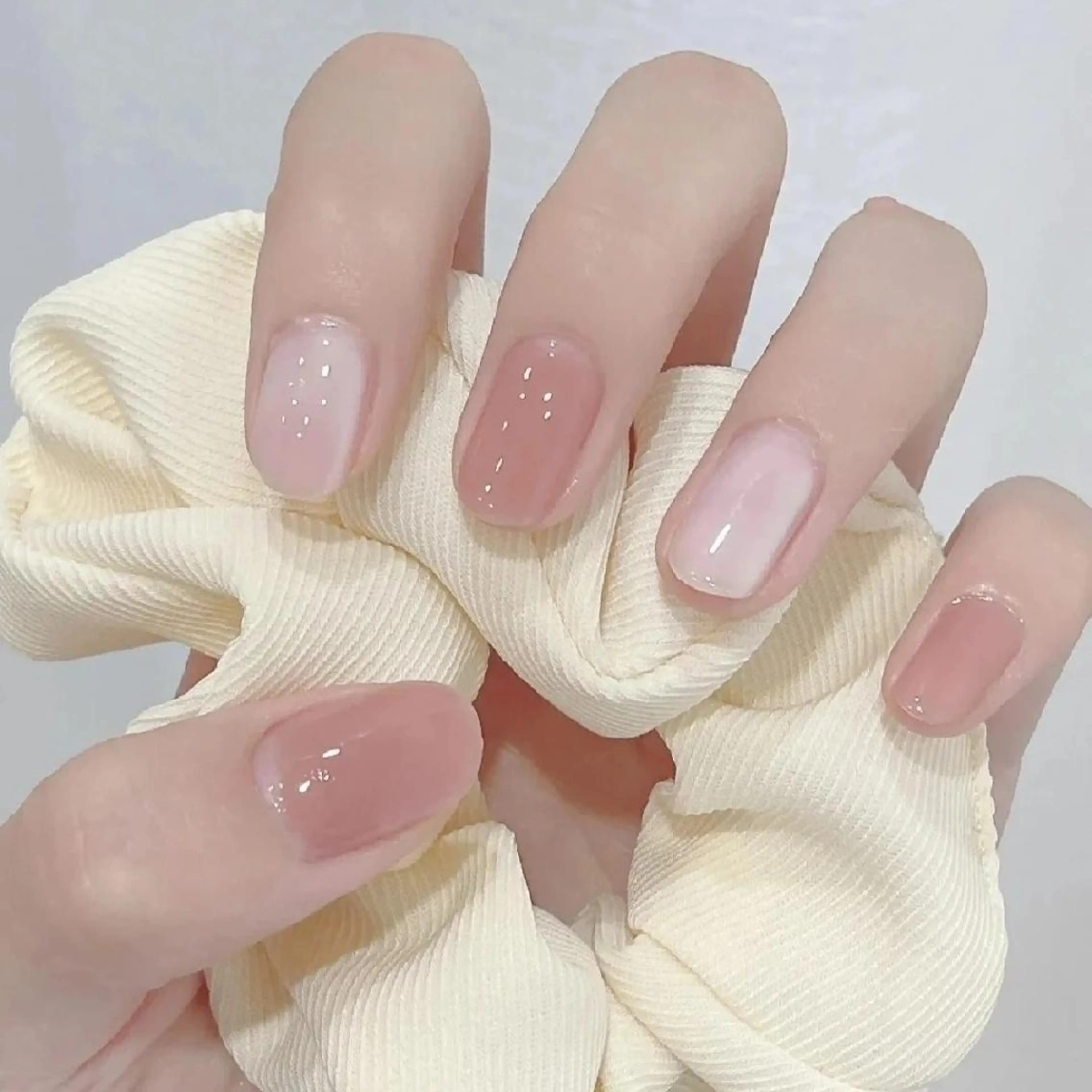 ネイル ワンカラーネイル ハンドネイル THE　ONE栄店所属・Theone栄店 川原のネイルデザイン