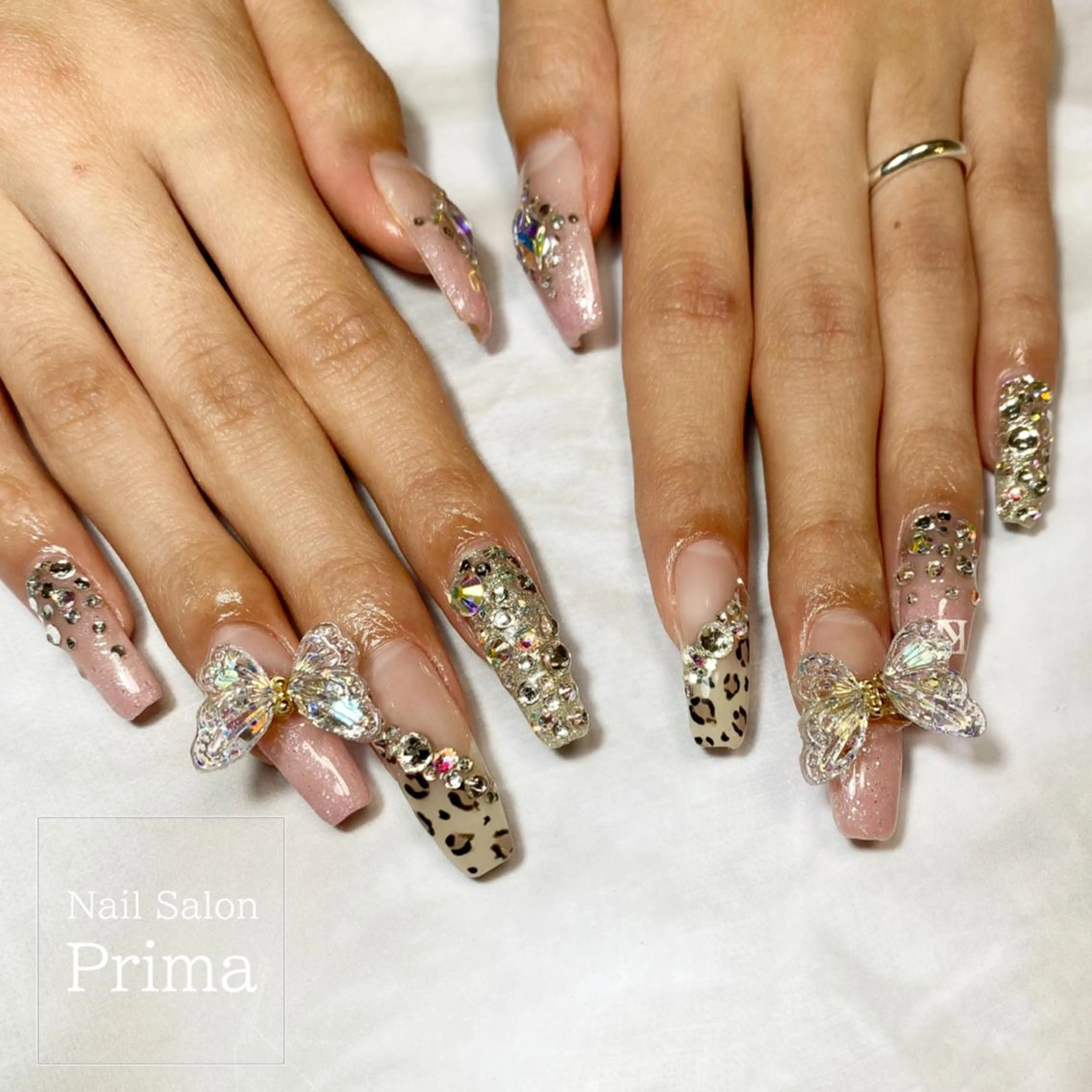 ロング ネイル ストーンネイル SalonPrima Nail & Eyeのマツエク・マツパデザイン