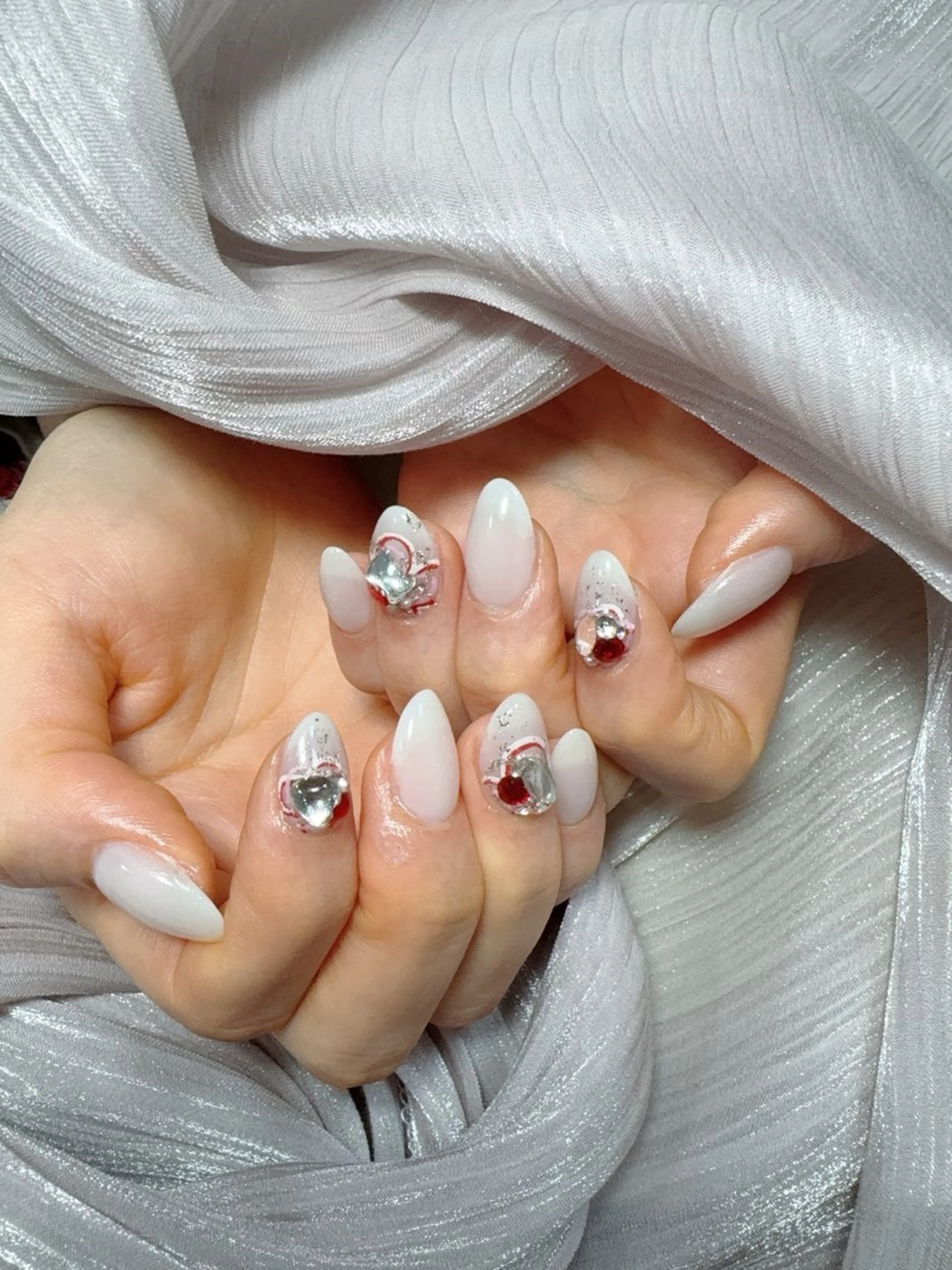 ネイル YOIネイルサロン所属・YOI ゆみのネイルデザイン