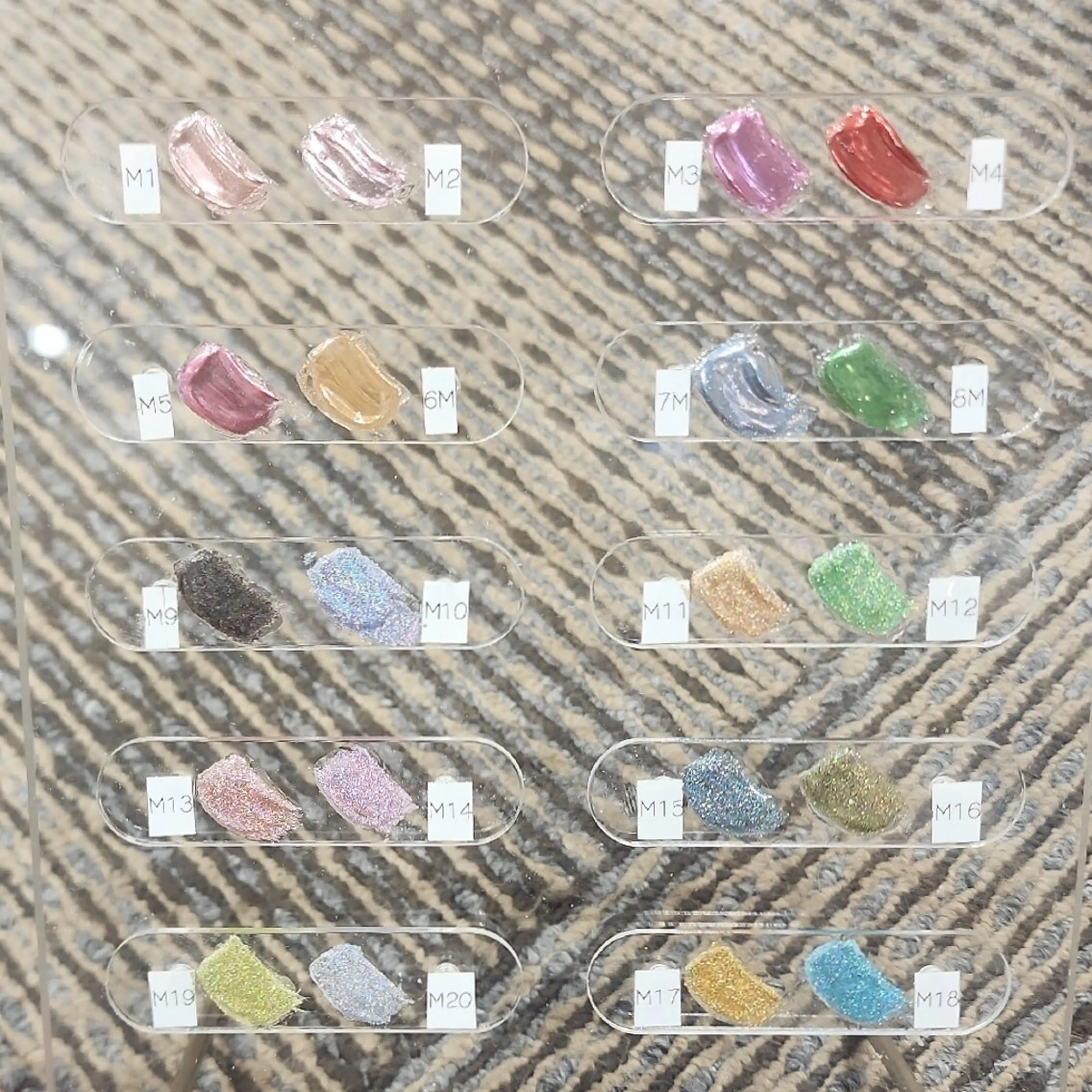 ネイル ハンドネイル 💙🤍Tiary M🤍💙のネイルデザイン