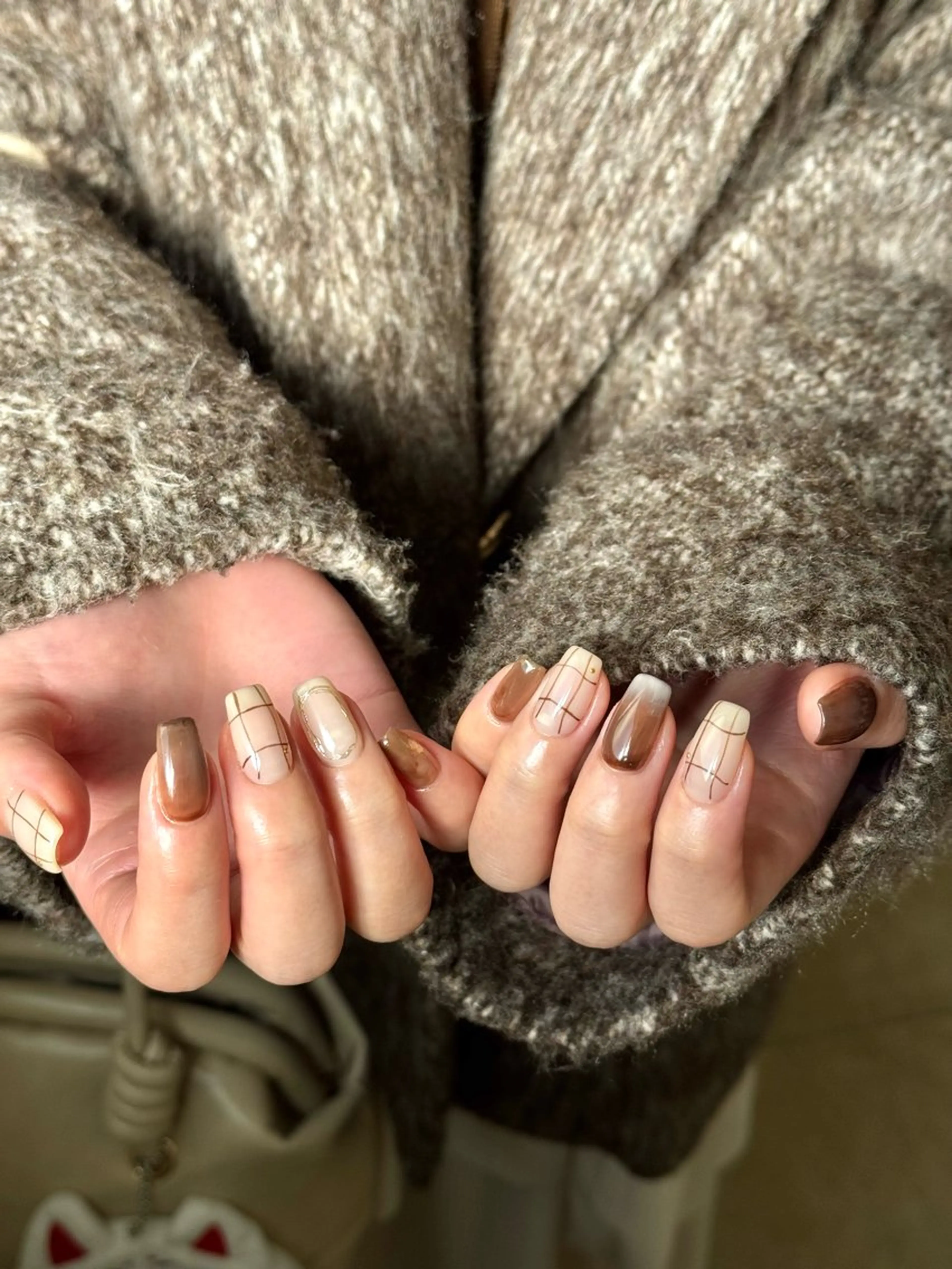 ネイル ブラウン ジェルネイル パラジェル MONICA KARENのネイルデザイン