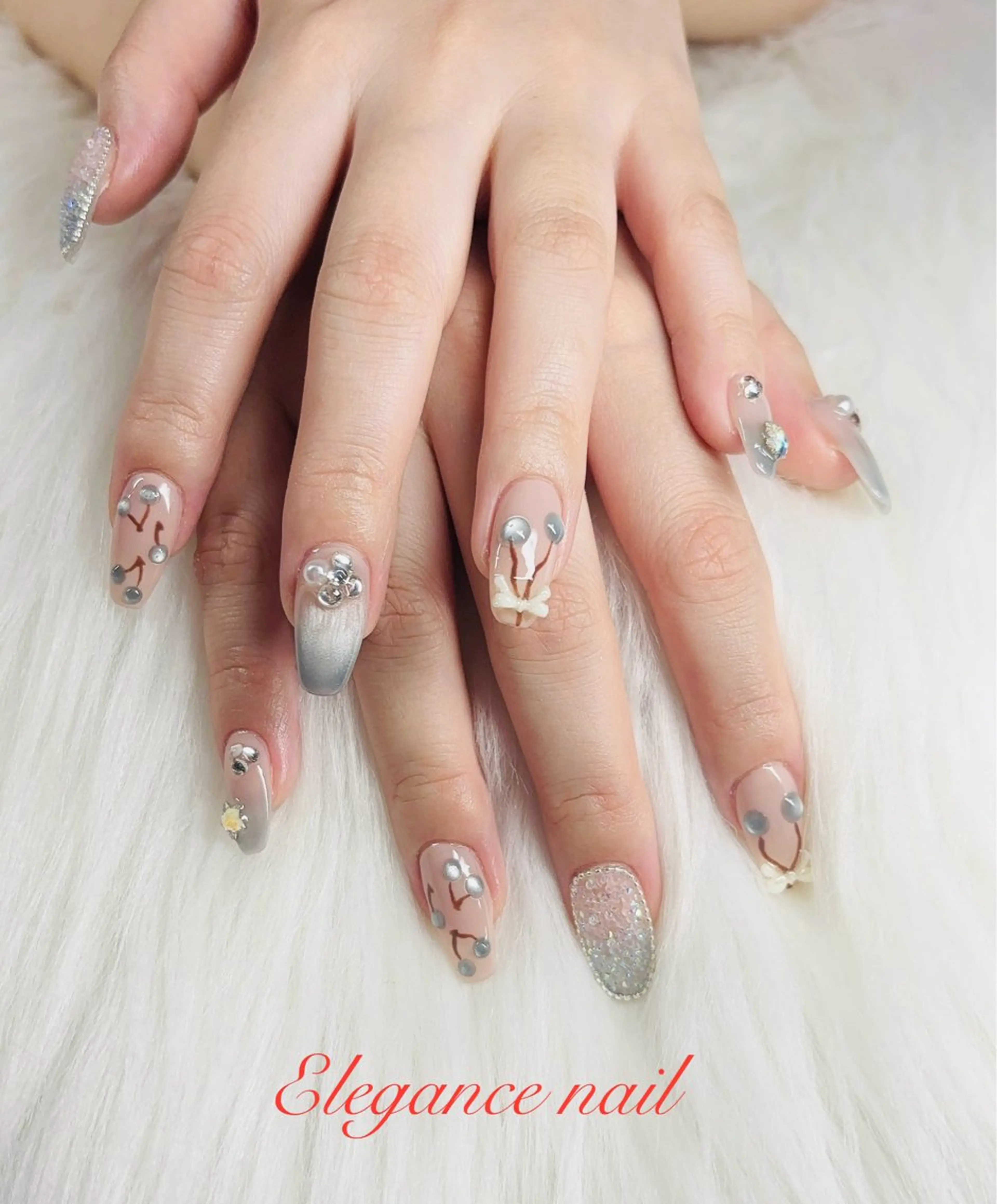 ネイル Elegance Nail所属・Elegance Nail本厚木店舗のネイルデザイン