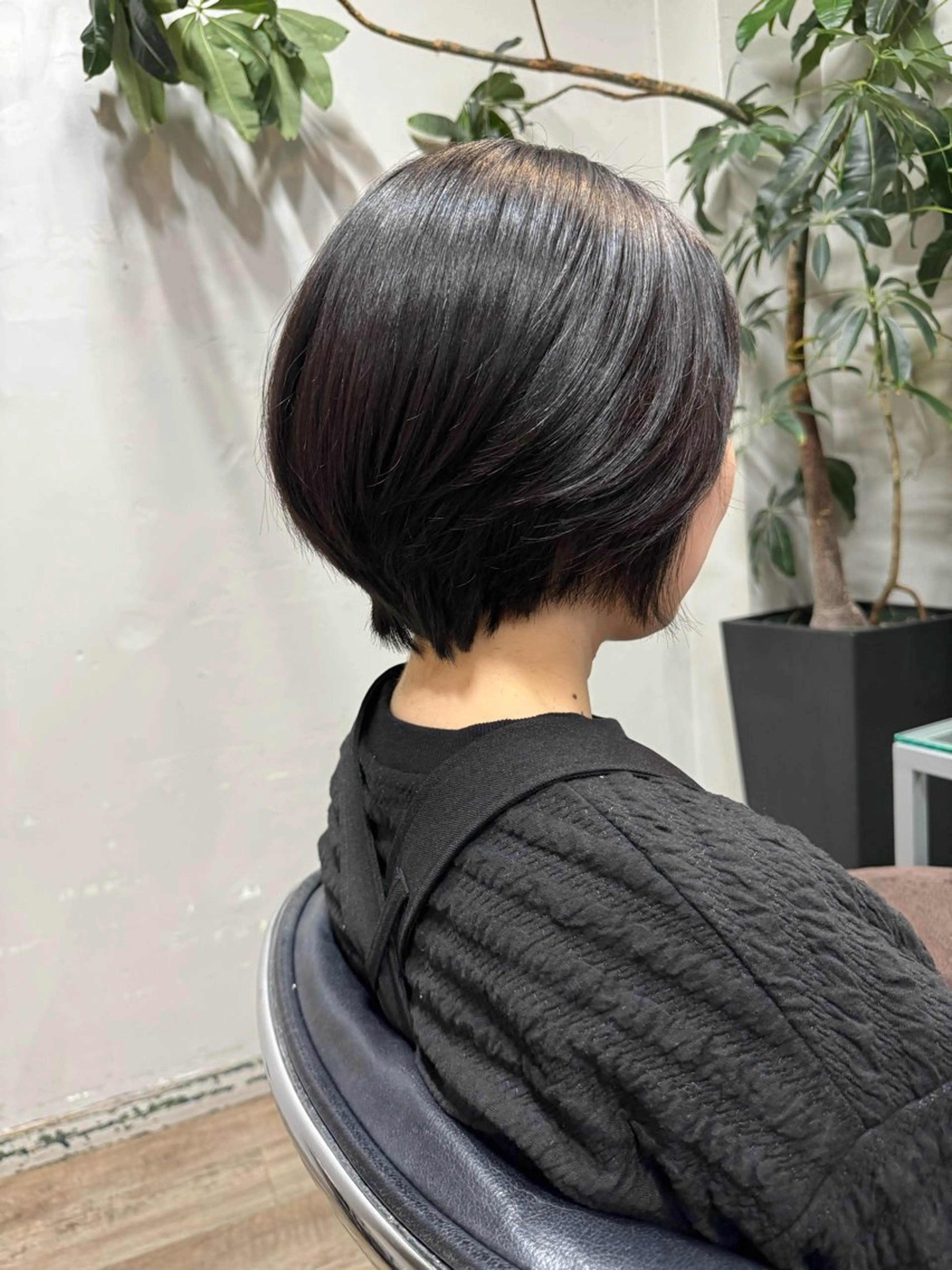 ショート や ぎ /神戸美容室 /顔まわりレイヤーのヘアスタイル