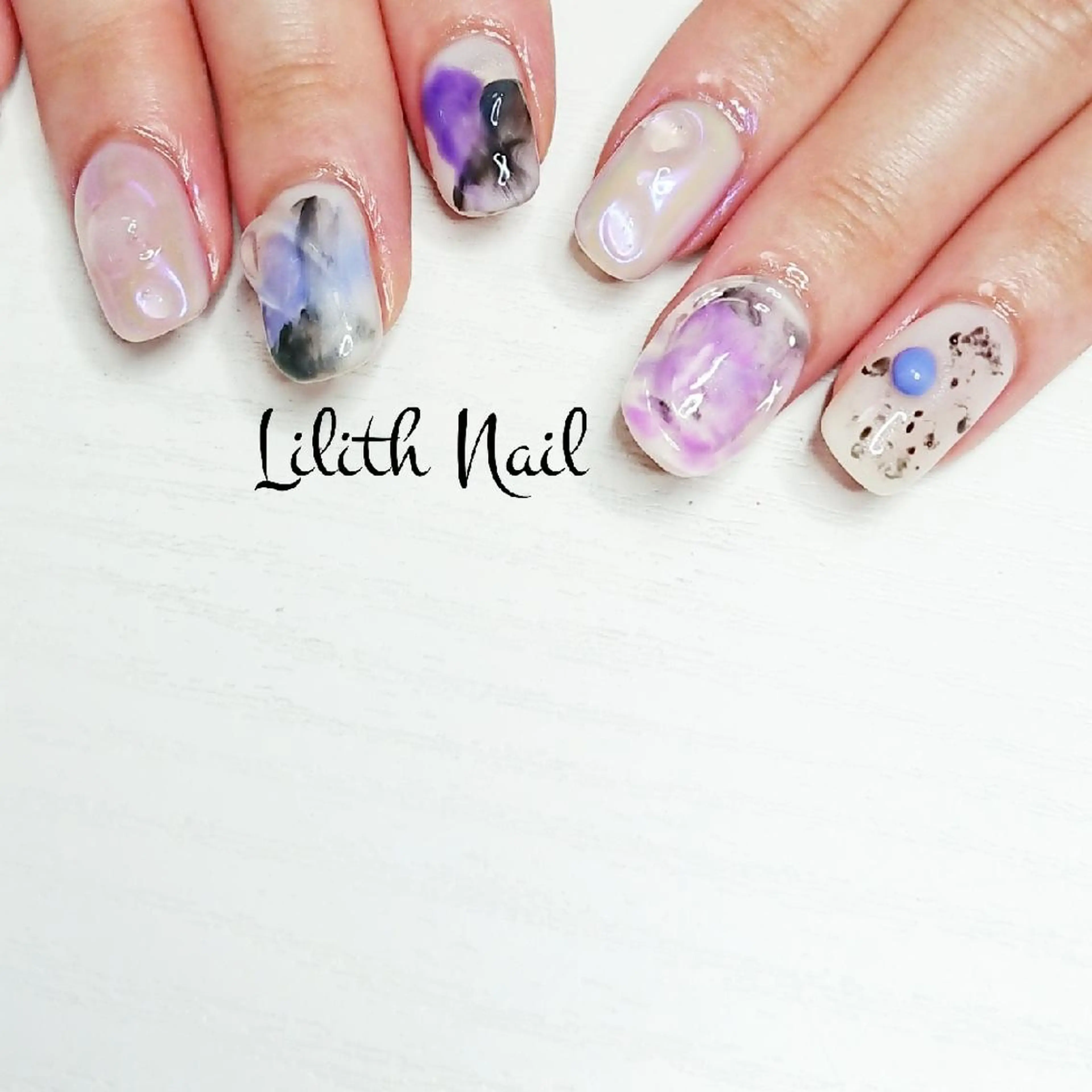 ネイル ニュアンスネイル ハンドネイル Lilith Nailのネイルデザイン
