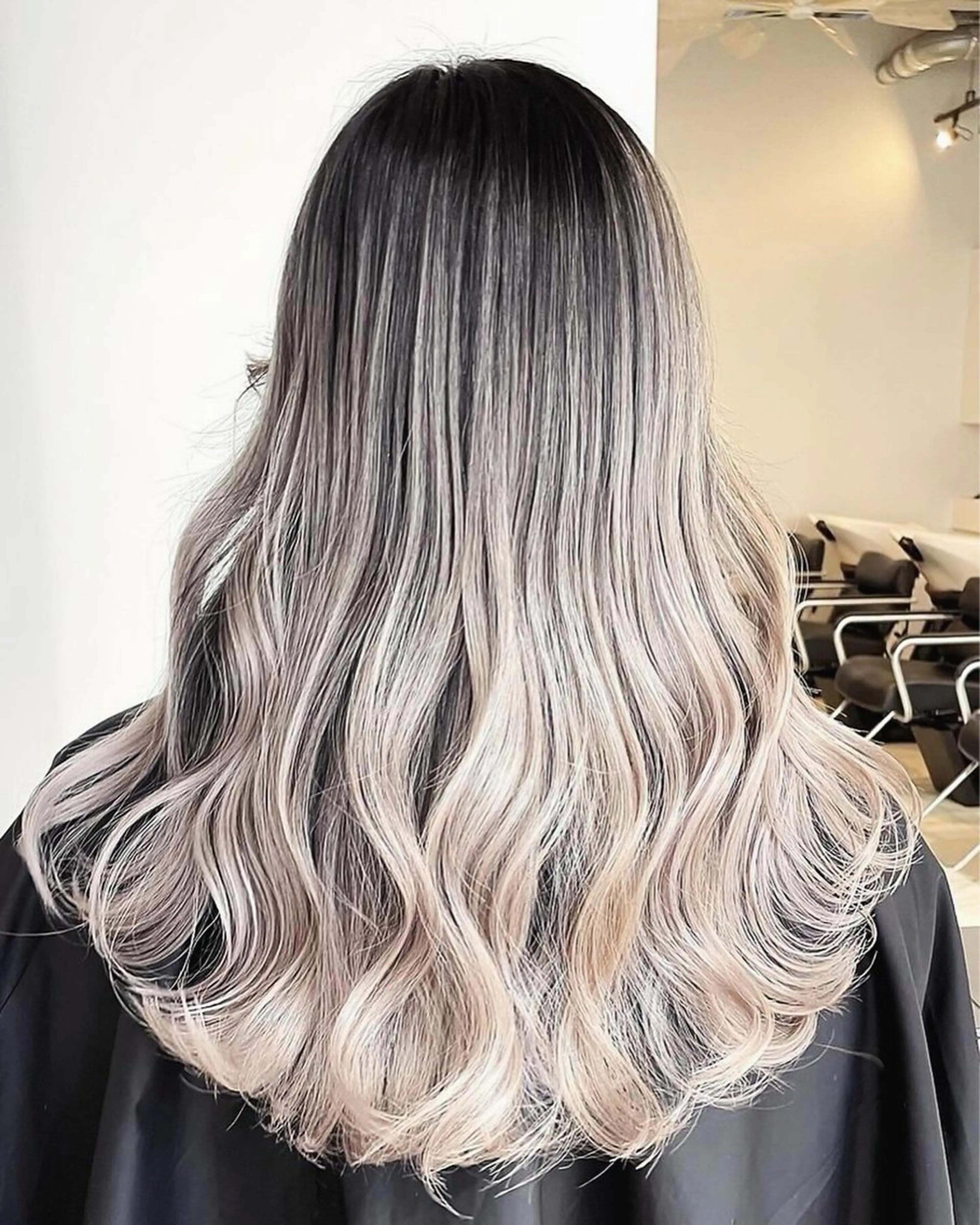 ロング カラー バレイヤージュ ブリーチ ケアブリーチ ダブルカラー ハイライトカラー Rikuto/原宿 /グラデーションのヘアスタイル