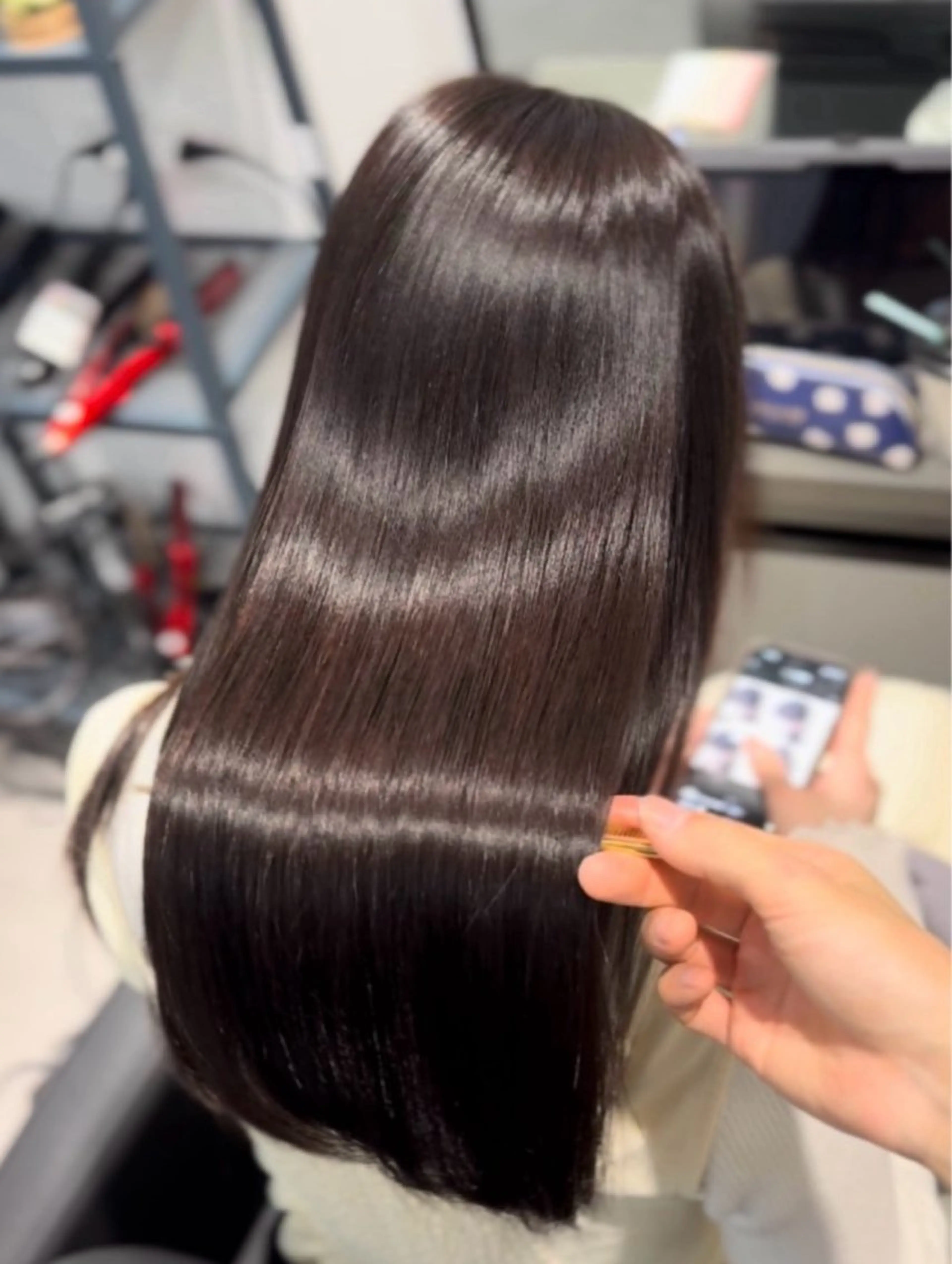 ミディアム 縮毛矯正 トリートメント 美髪縮毛矯正／ツヤ 髪カラー🫧つばさのヘアスタイル