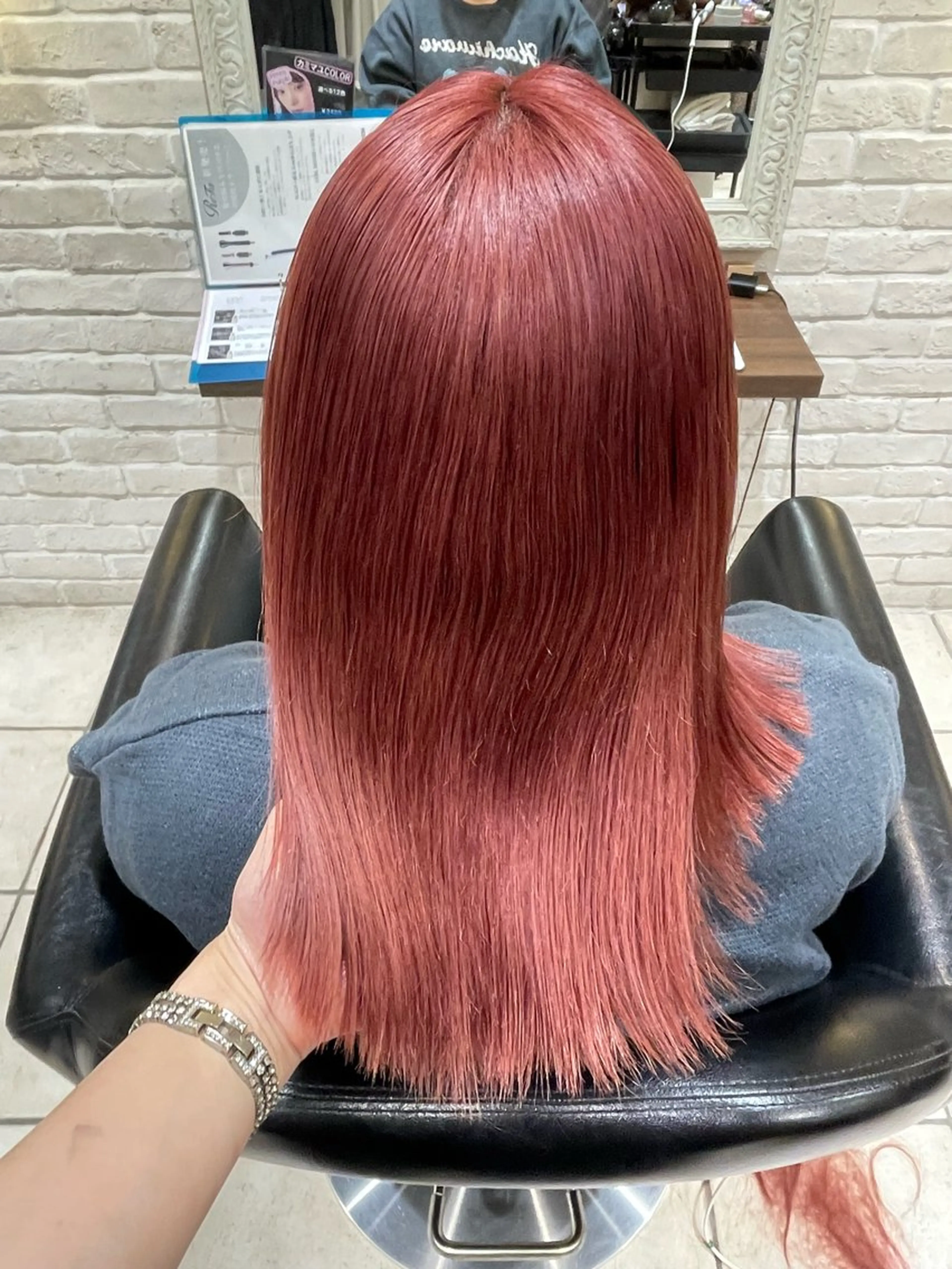 ミディアム カラー 🩵RIKO🩵 透明感カラー🫧のヘアスタイル