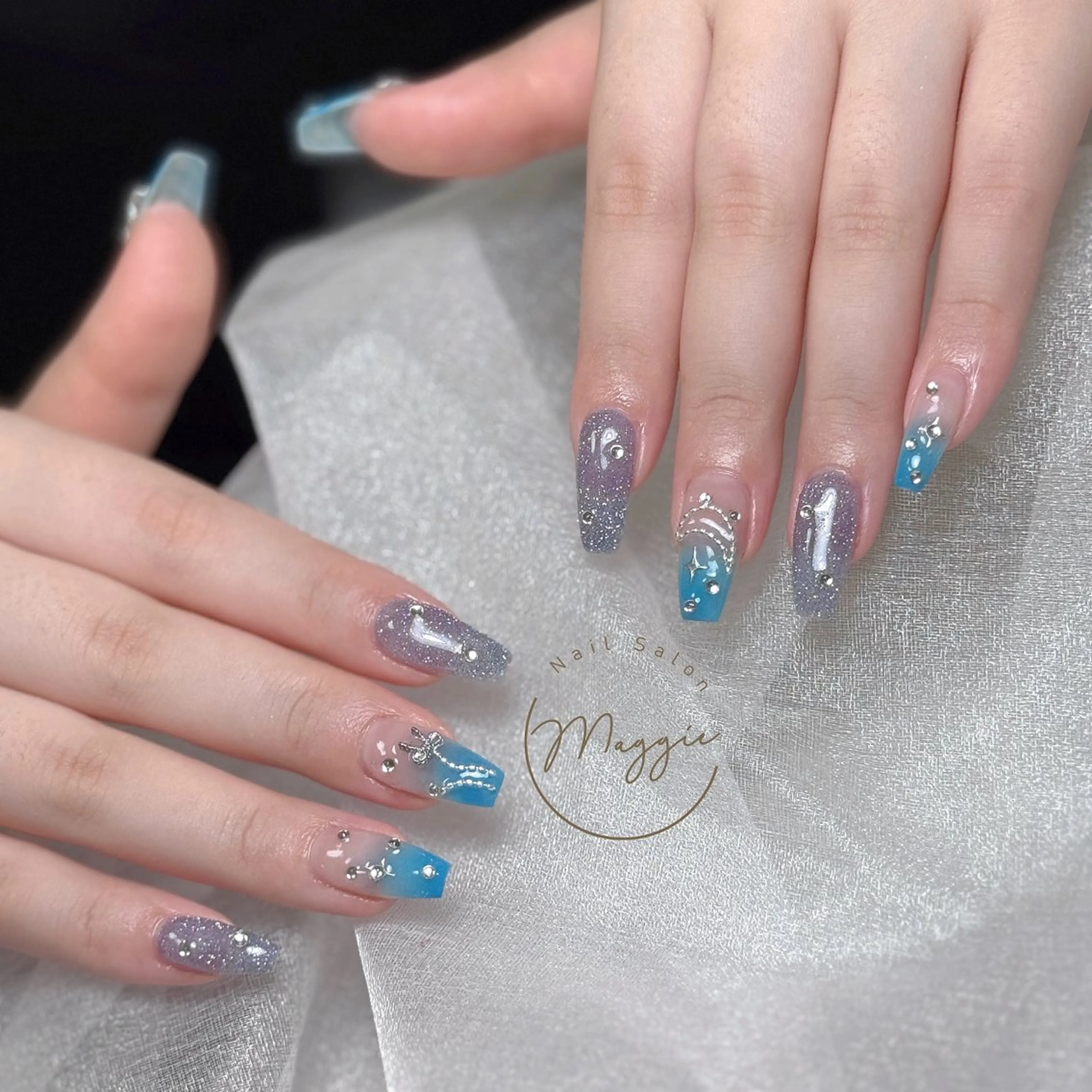 ネイル Maggie Nail🦩のネイルデザイン