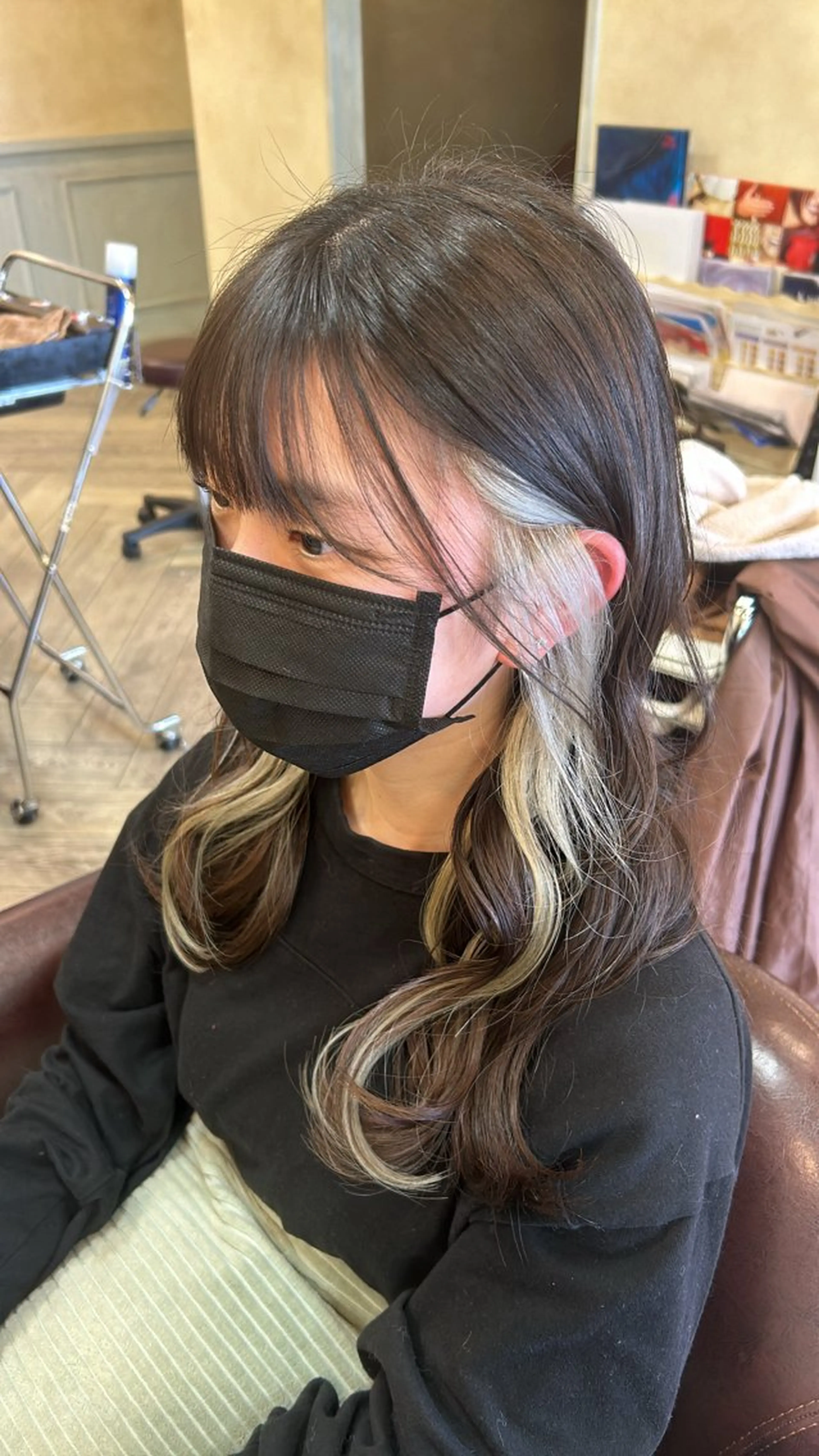 ロング カラー カット ヘアカラー アオバ / ハイトーンカラーのヘアスタイル