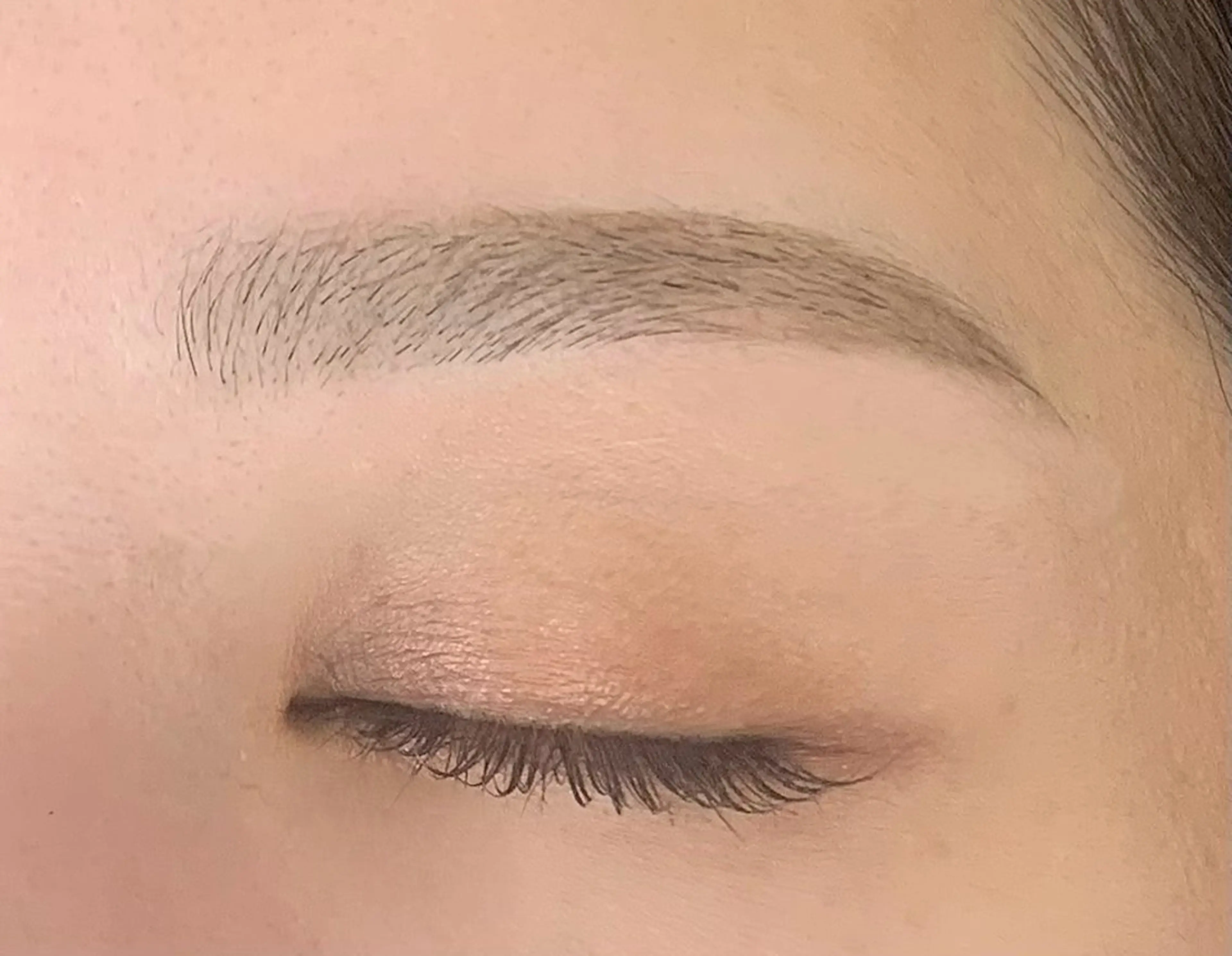 アイブロウ 竹内 鈴奈のマツエク・マツパデザイン