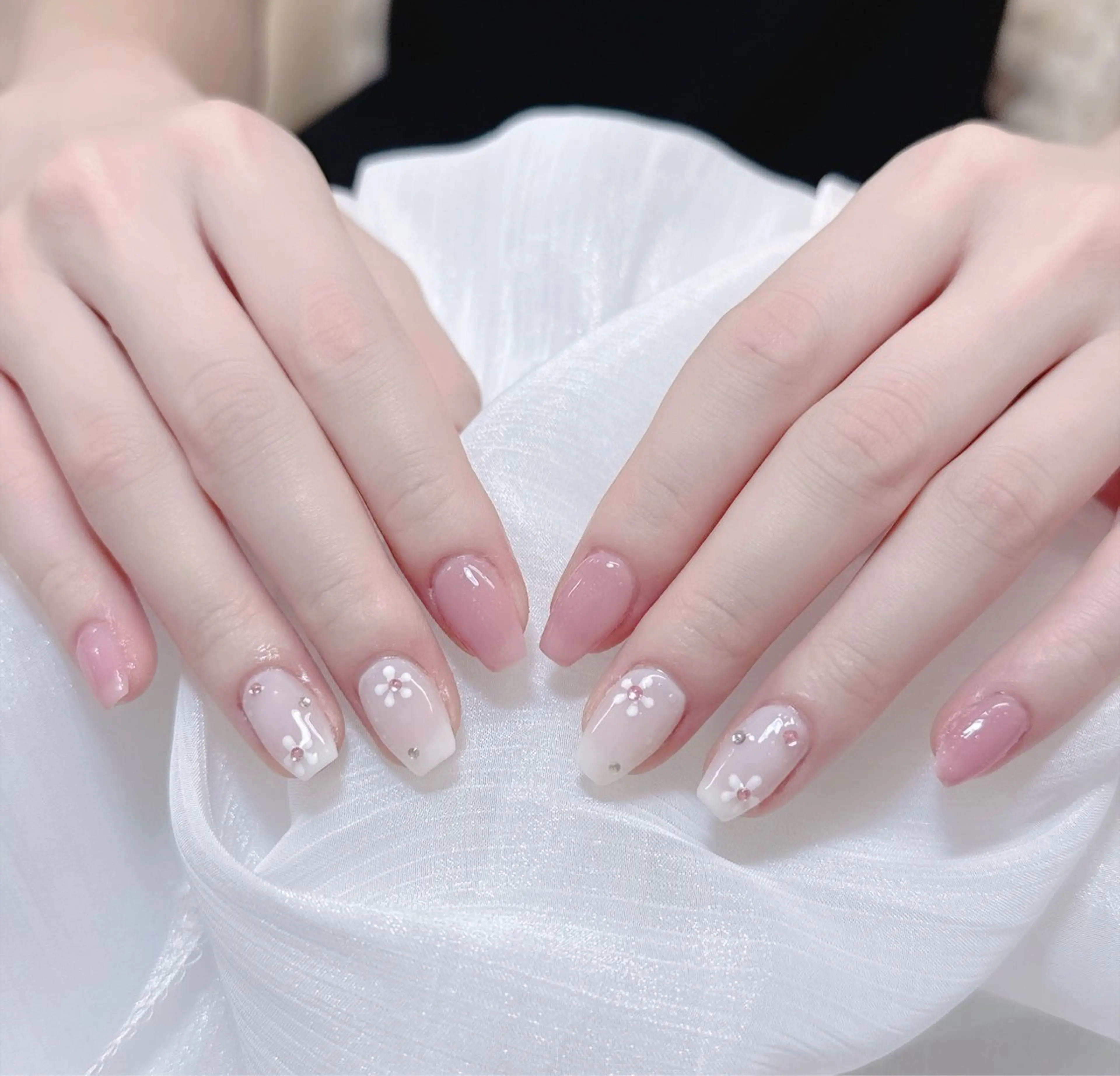 ネイル DUO MI所属・陳 rinaのネイルデザイン