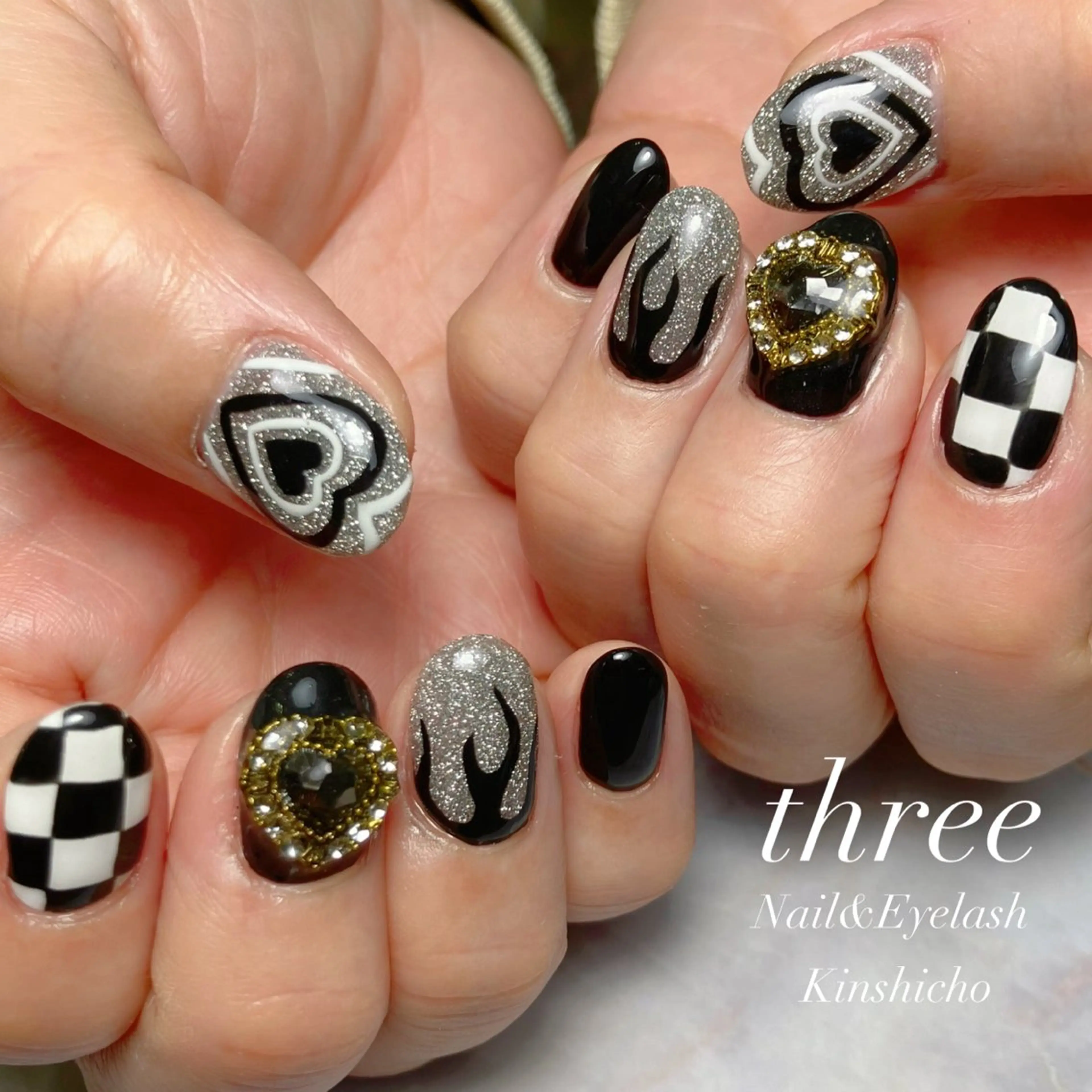 ネイル フラッシュネイル ハート 韓国ネイル ハンドネイル three Nail&Eyeのネイルデザイン