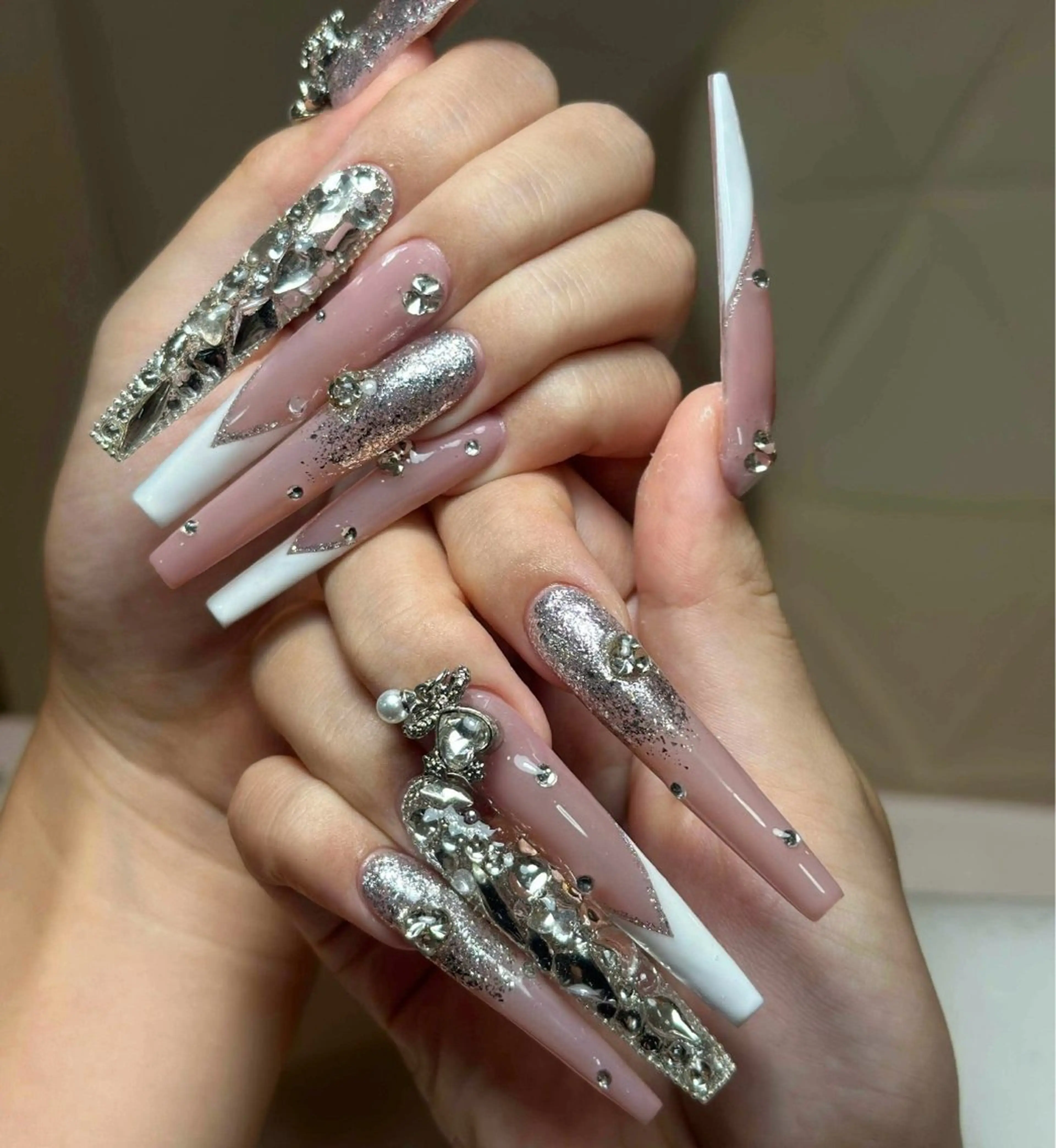 ネイル ain nailのネイルデザイン