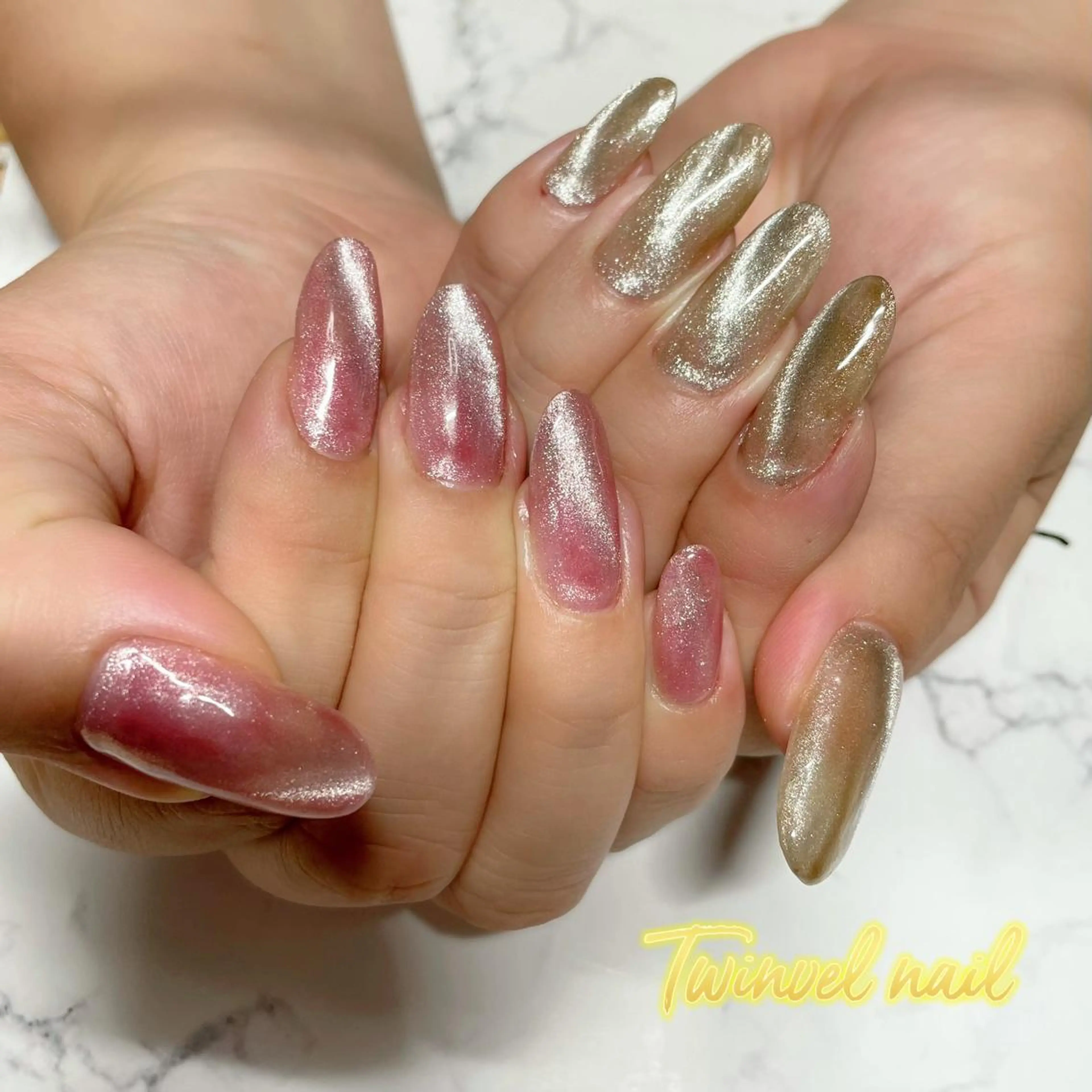 ネイル マグネットネイル ハンドネイル Twinvel nailのネイルデザイン