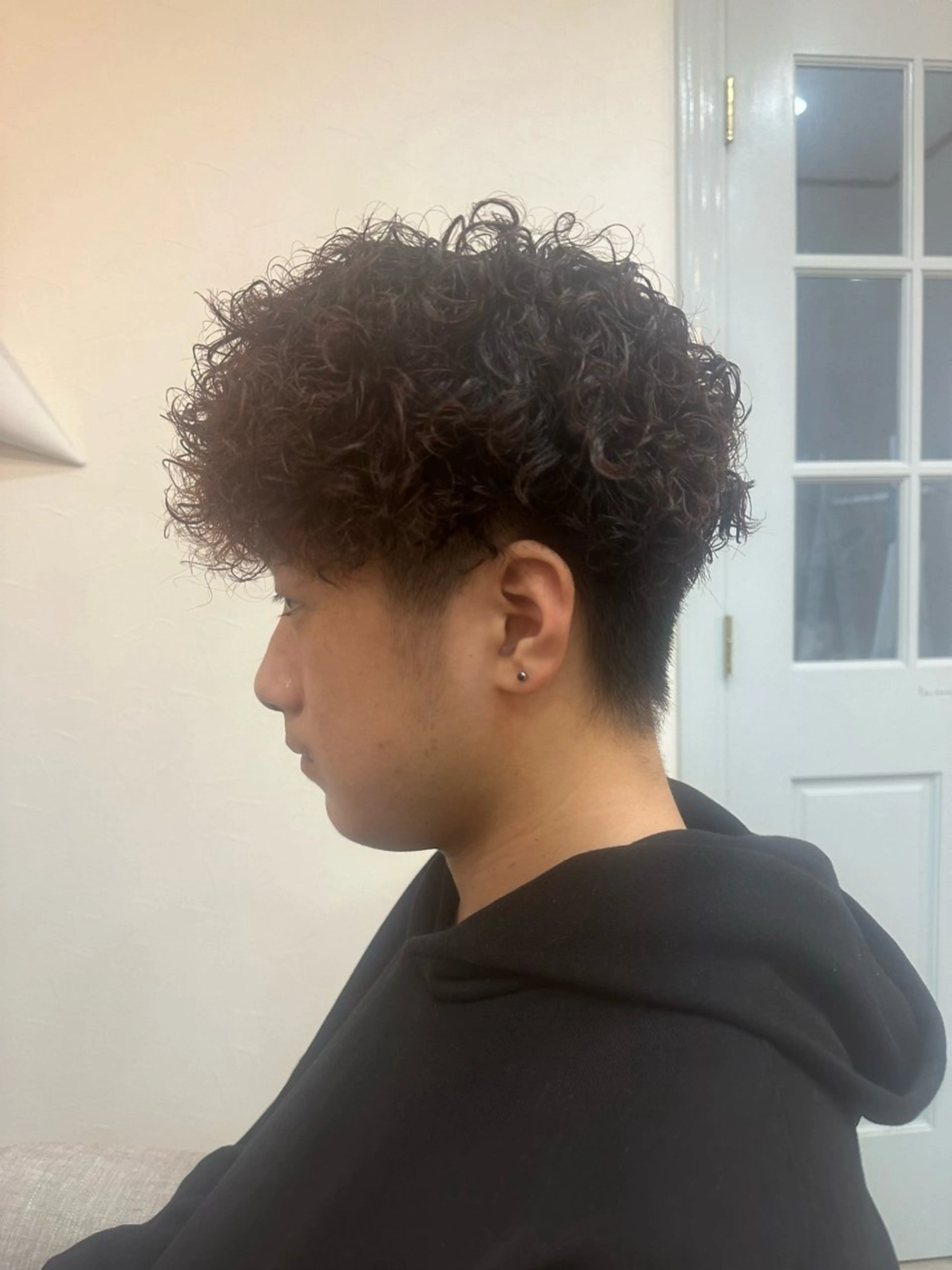 メンズ 村松陸斗 メテオストレートのヘアスタイル