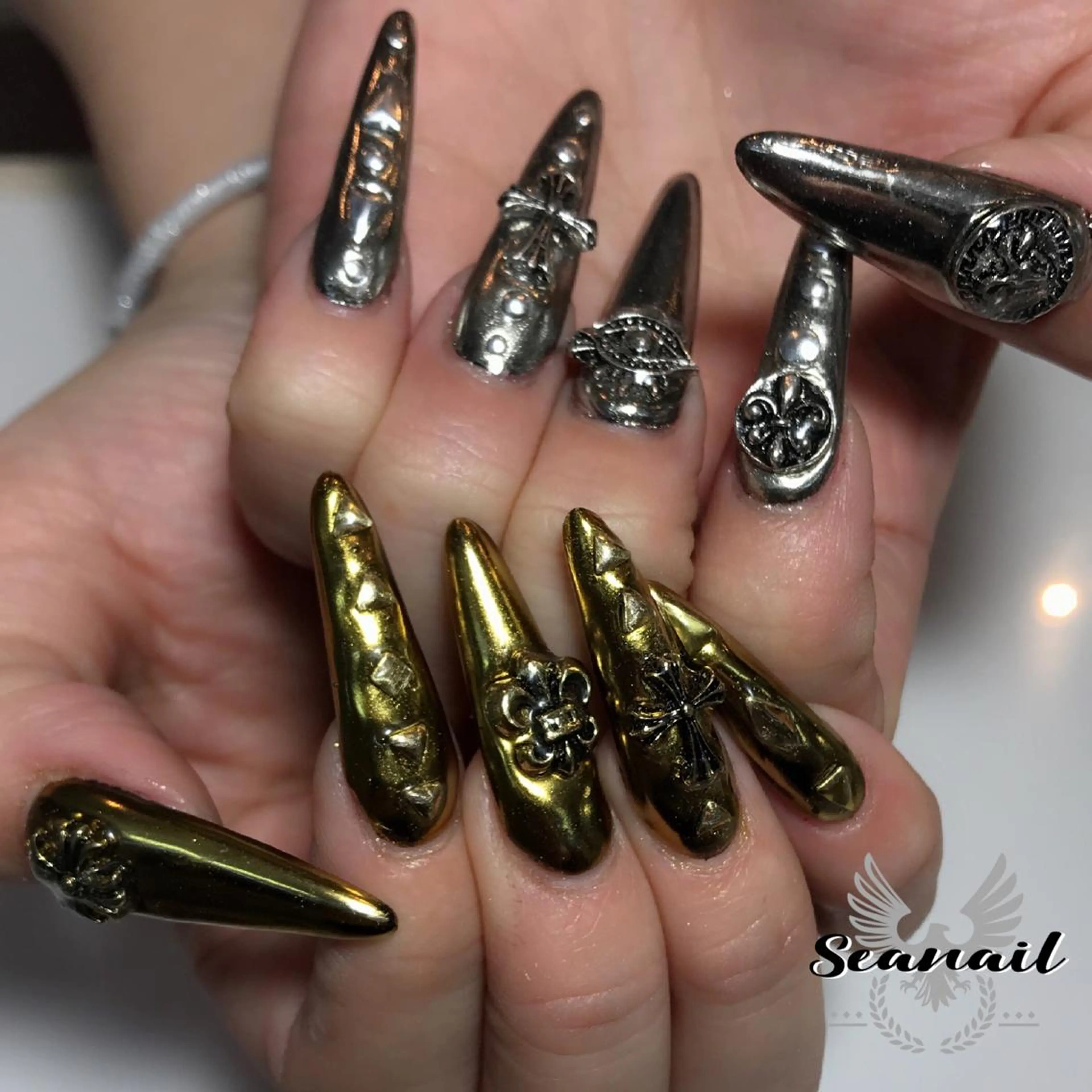 ネイル 小尾 栞のネイルデザイン