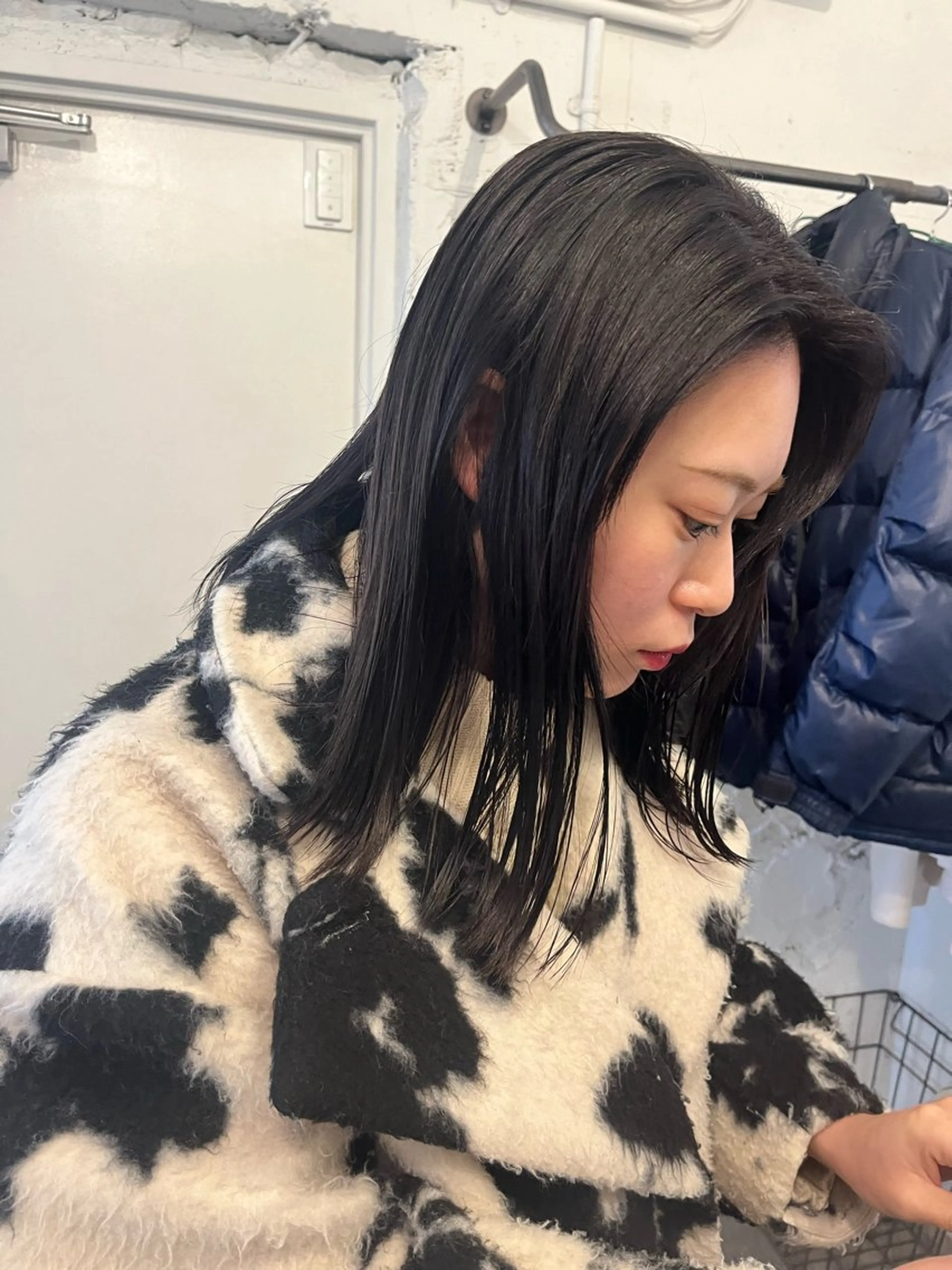 ミディアム カラー ✴︎UNU ✴︎モエカのヘアスタイル