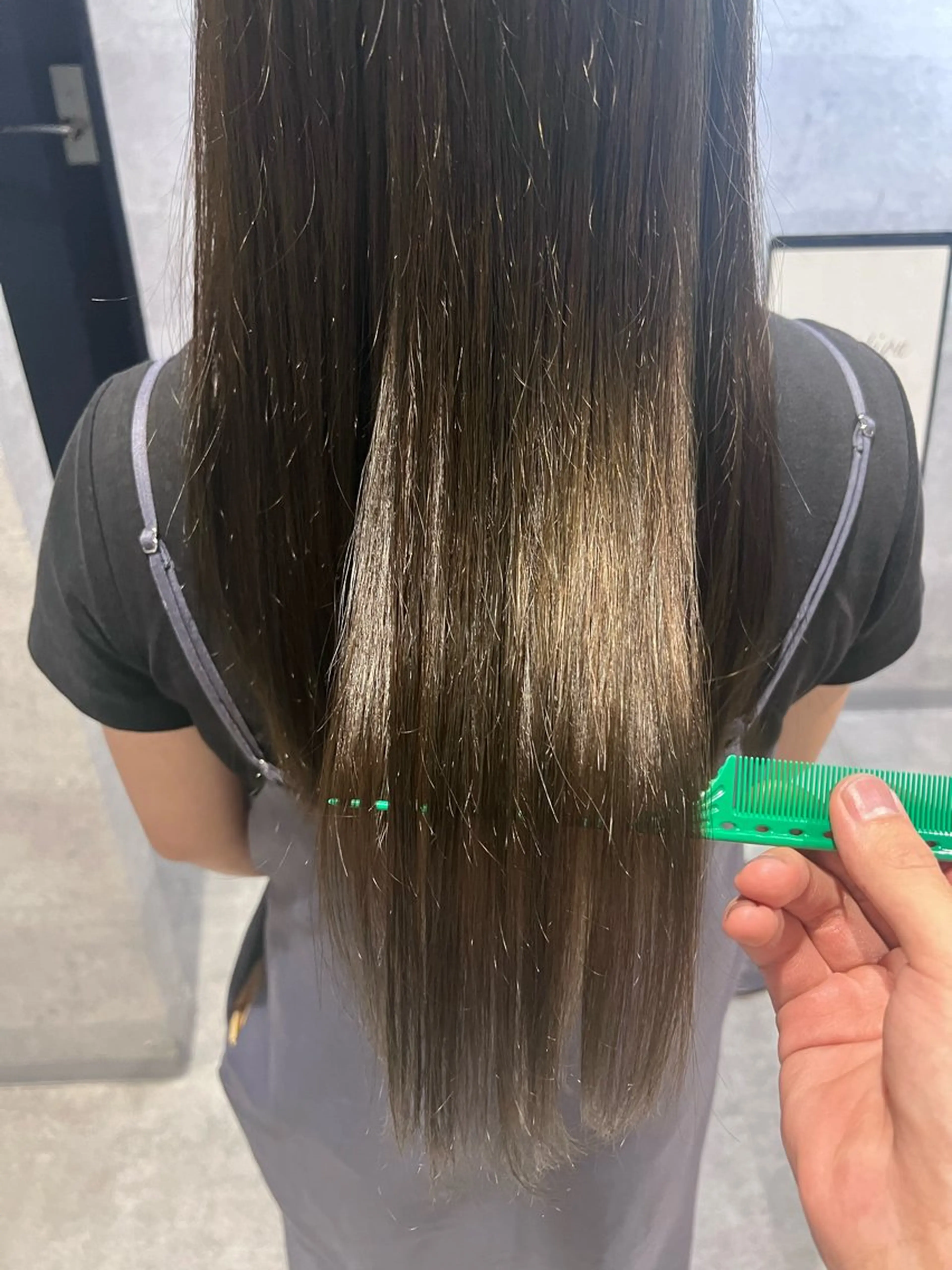 ロング カラー オリーブカラー NOVA天王寺店所属・NOVA天王寺 武元　裕聖のヘアスタイル