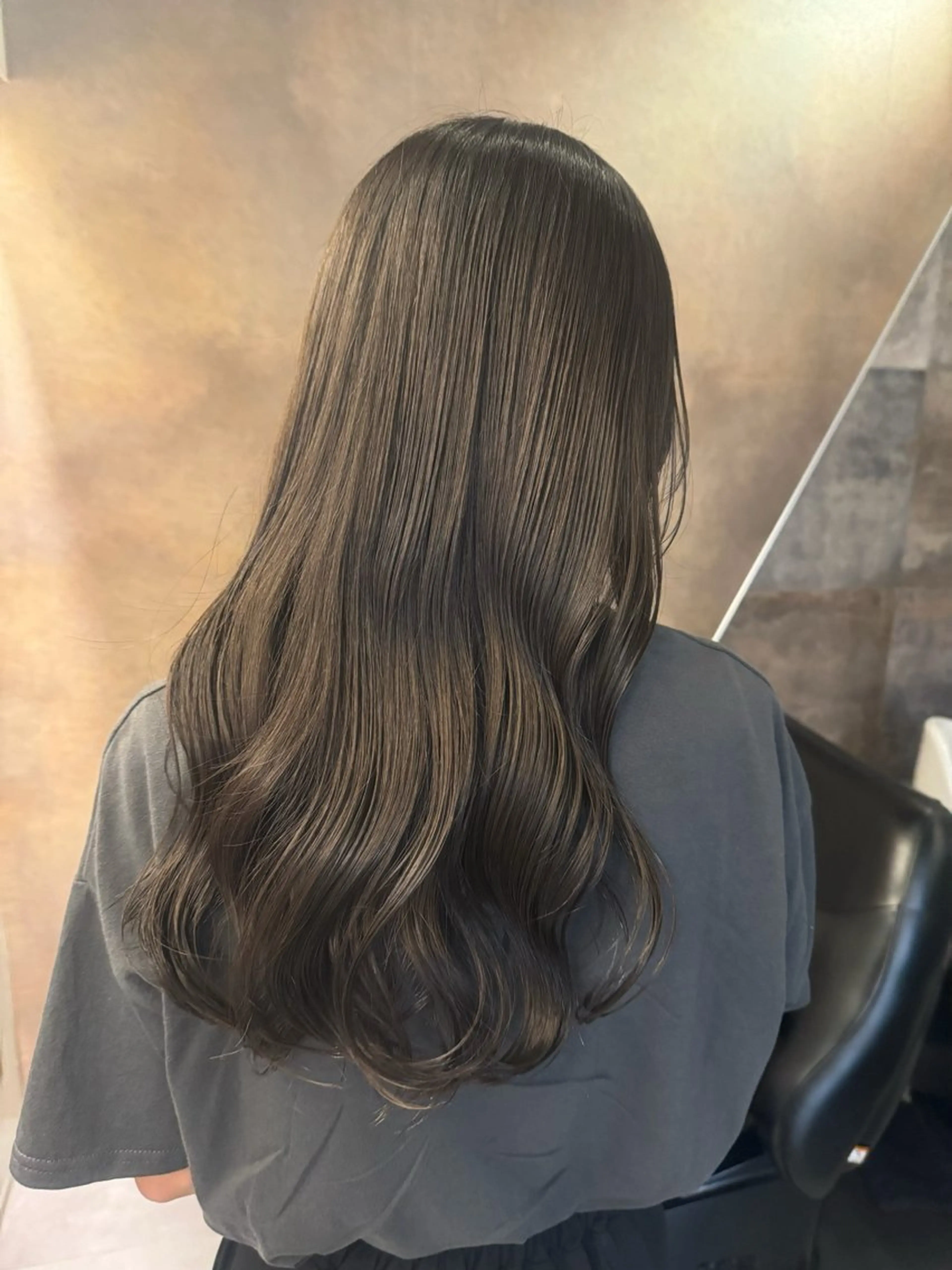 ロング ヘアカラー GO TODAY SHAiRE SALON 広島店所属・三輪 恭平のヘアスタイル