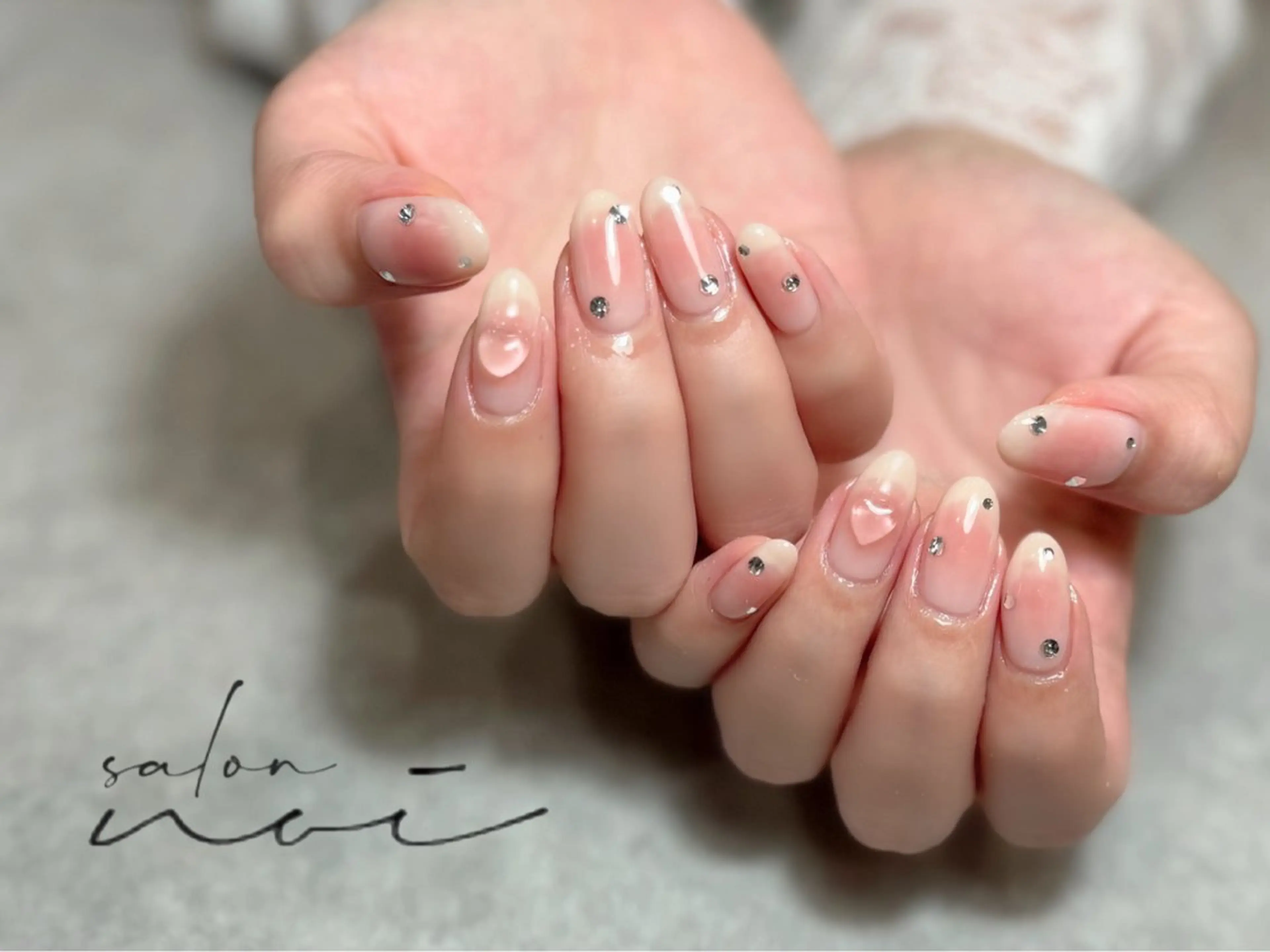 ネイル チークネイル ハンドネイル salon noi所属・salon noiのネイルデザイン