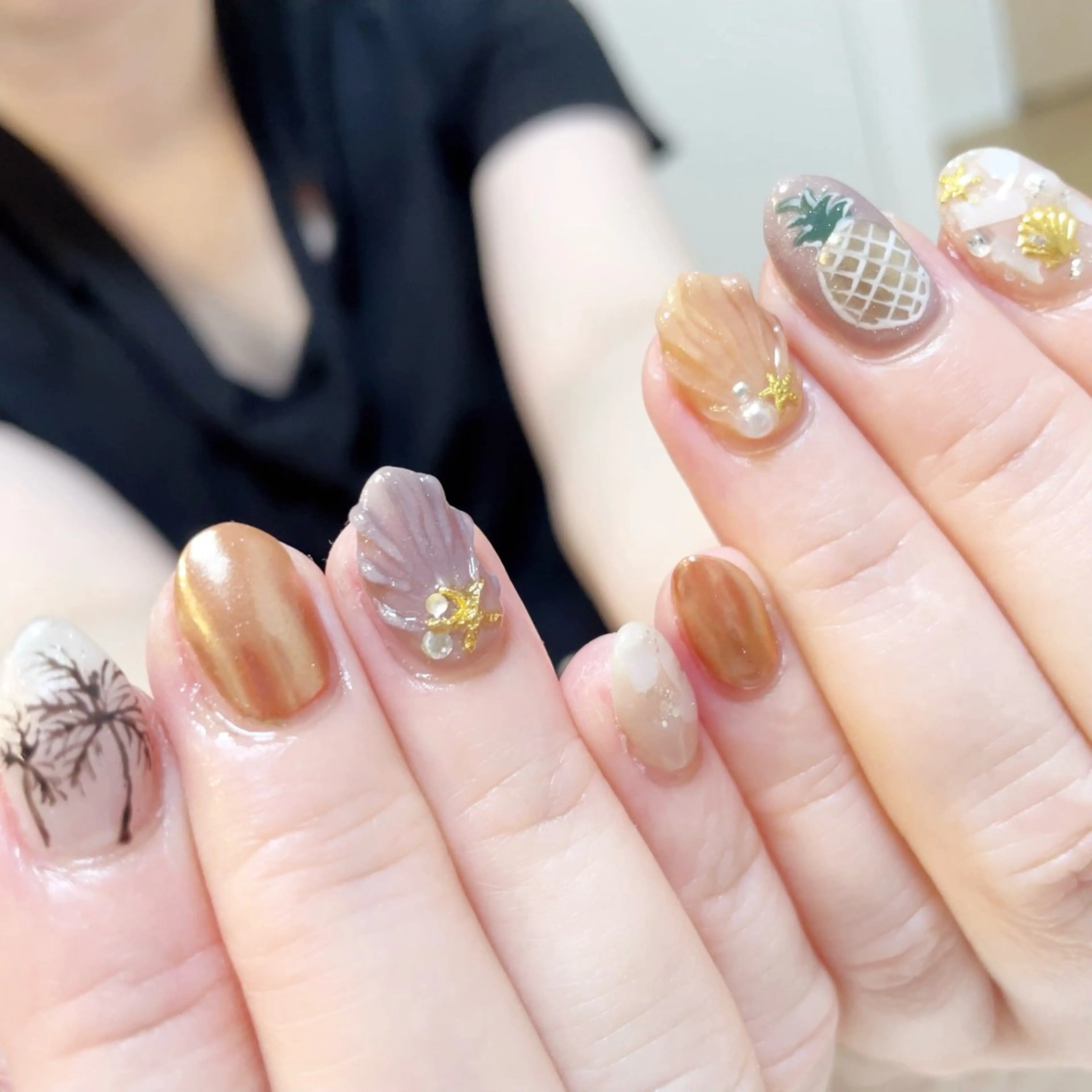 ネイル manis .のネイルデザイン