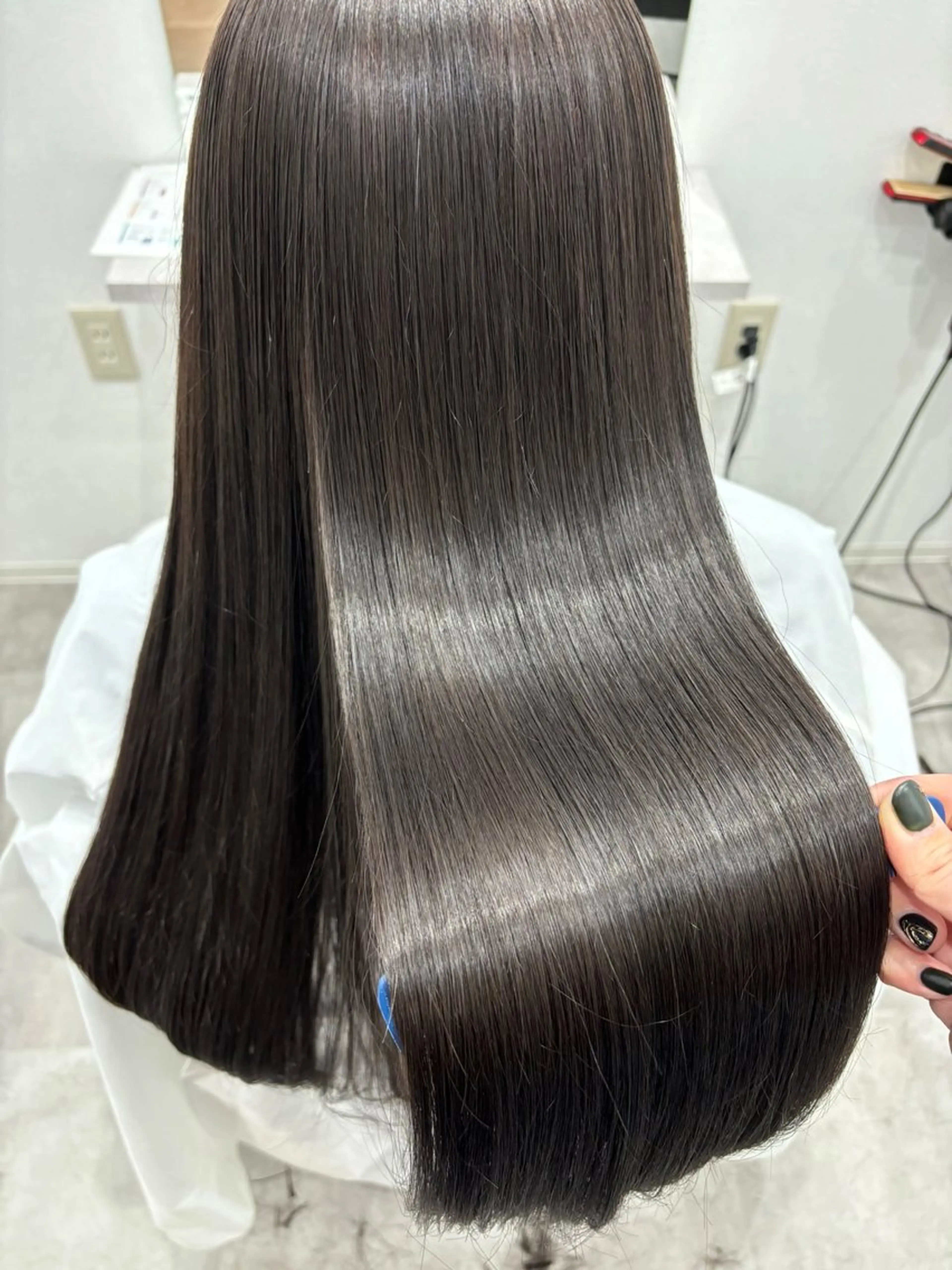 カット縮毛矯正髪質改善4stepトリートメント💫の写真