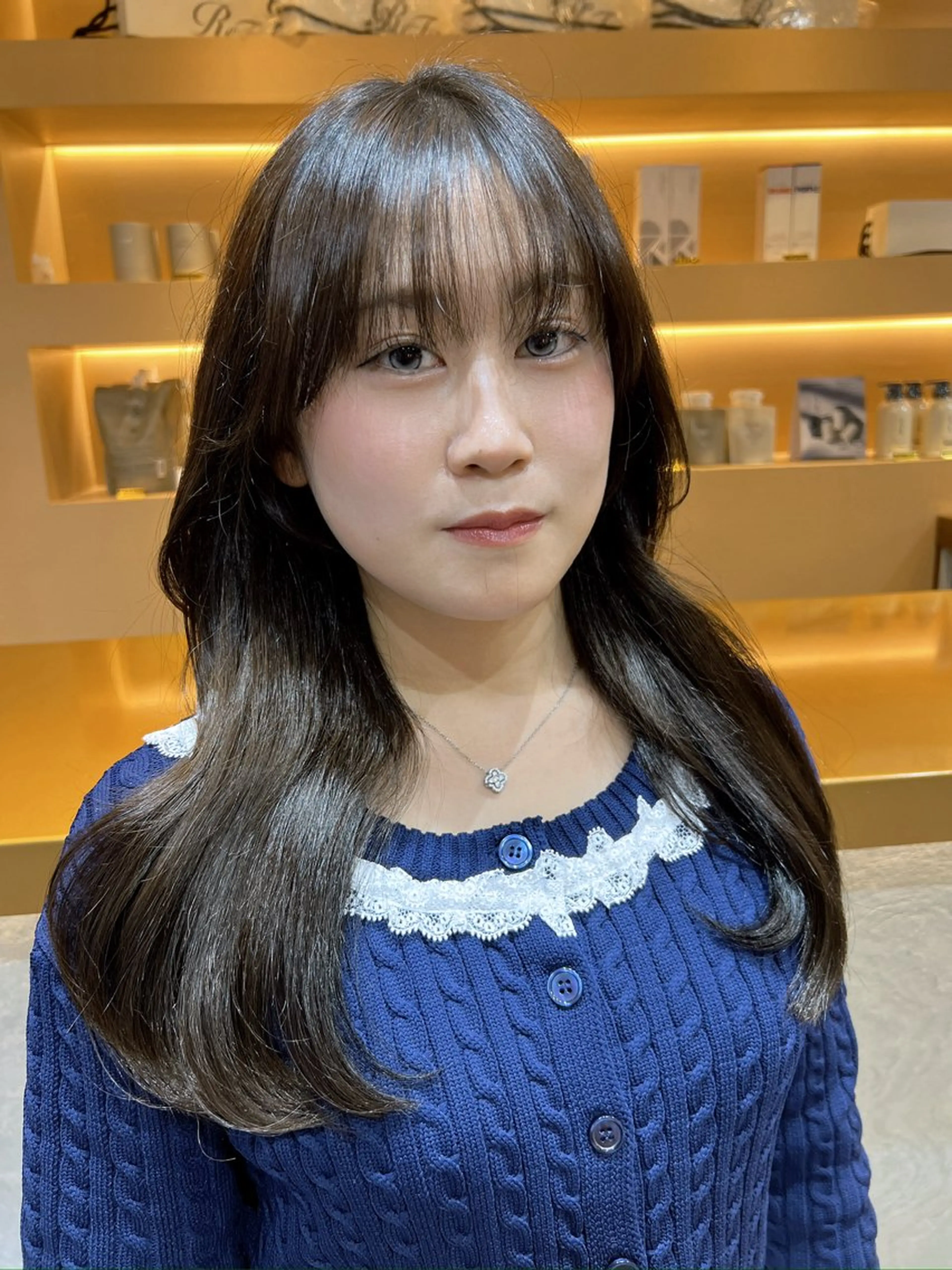 ミディアム カラー 透明感カラー 髪質改善 トリートメント カット ヘアカラー トリートメント 💕韓国レイヤー× 髪質改善　宮内諒のヘアスタイル