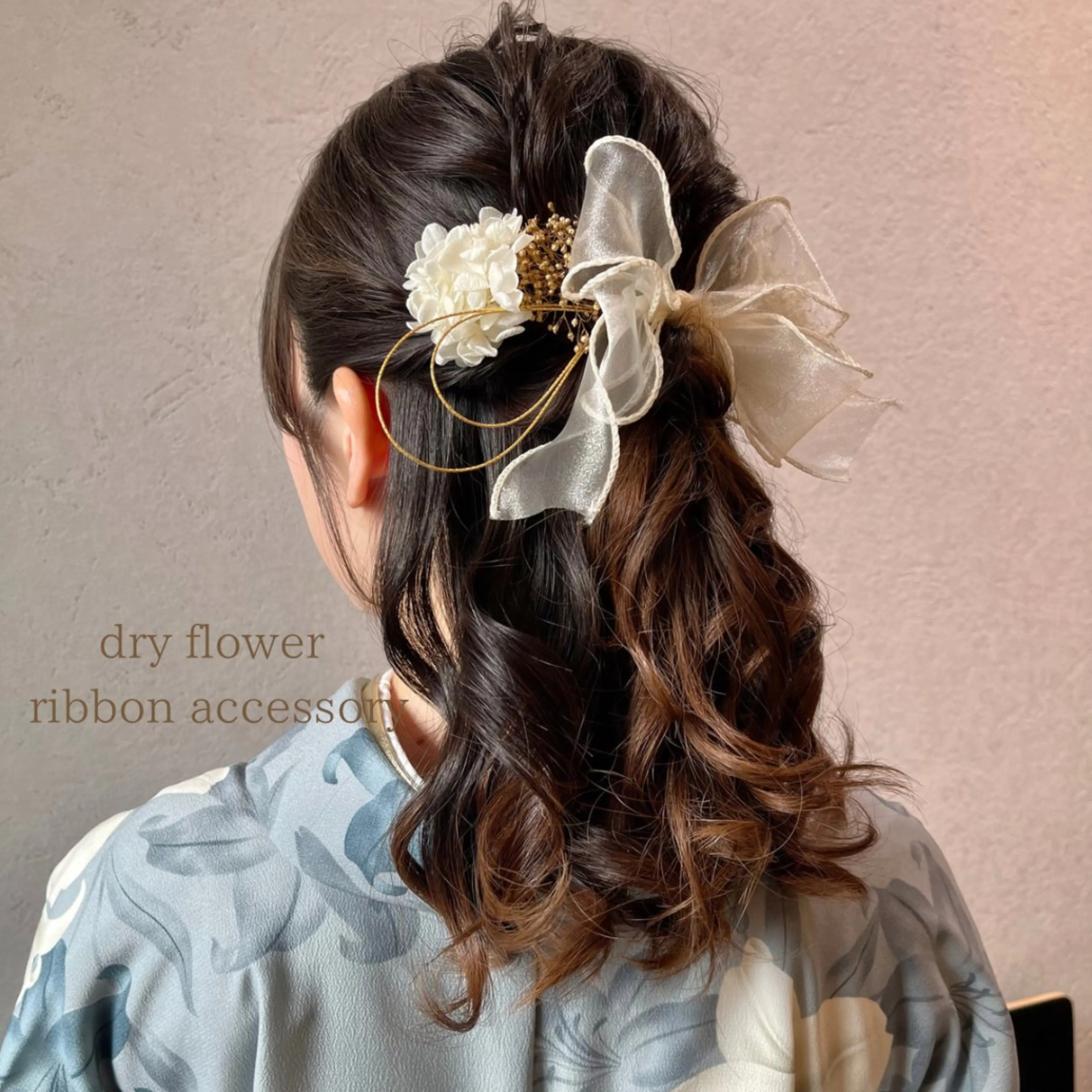 ミディアム ヘアアレンジ 結婚式・ブライダル デート 卒業式のヘアスタイル ヘアセット charm《銀座》 ヘアセット/縮毛矯正のヘアスタイル