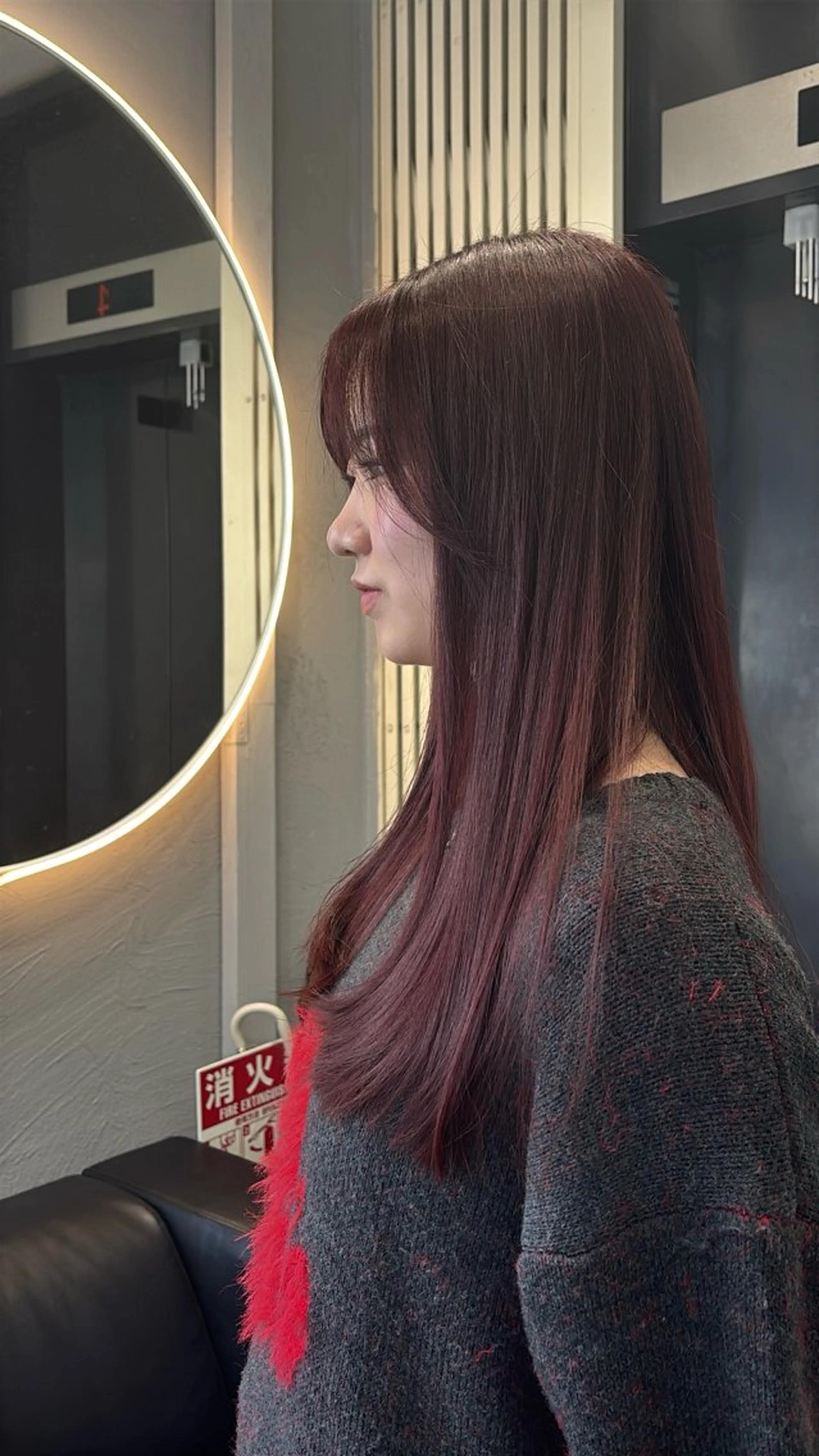 ロング ヘアカラー トリートメント 韓国ヘア/ブリーチ無 しWカラー/オリーブのヘアスタイル