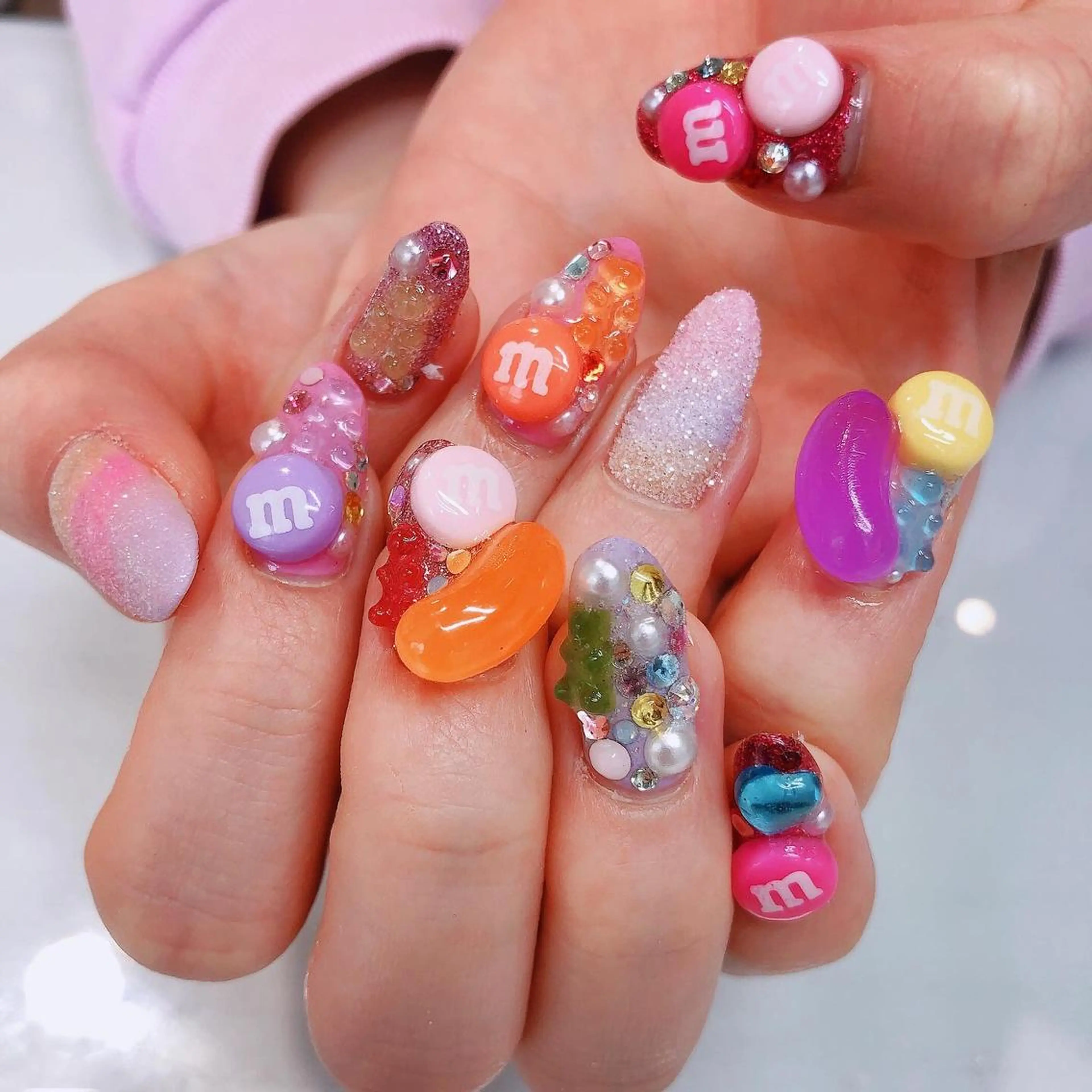 ネイル 原 麻耶のヘアスタイル