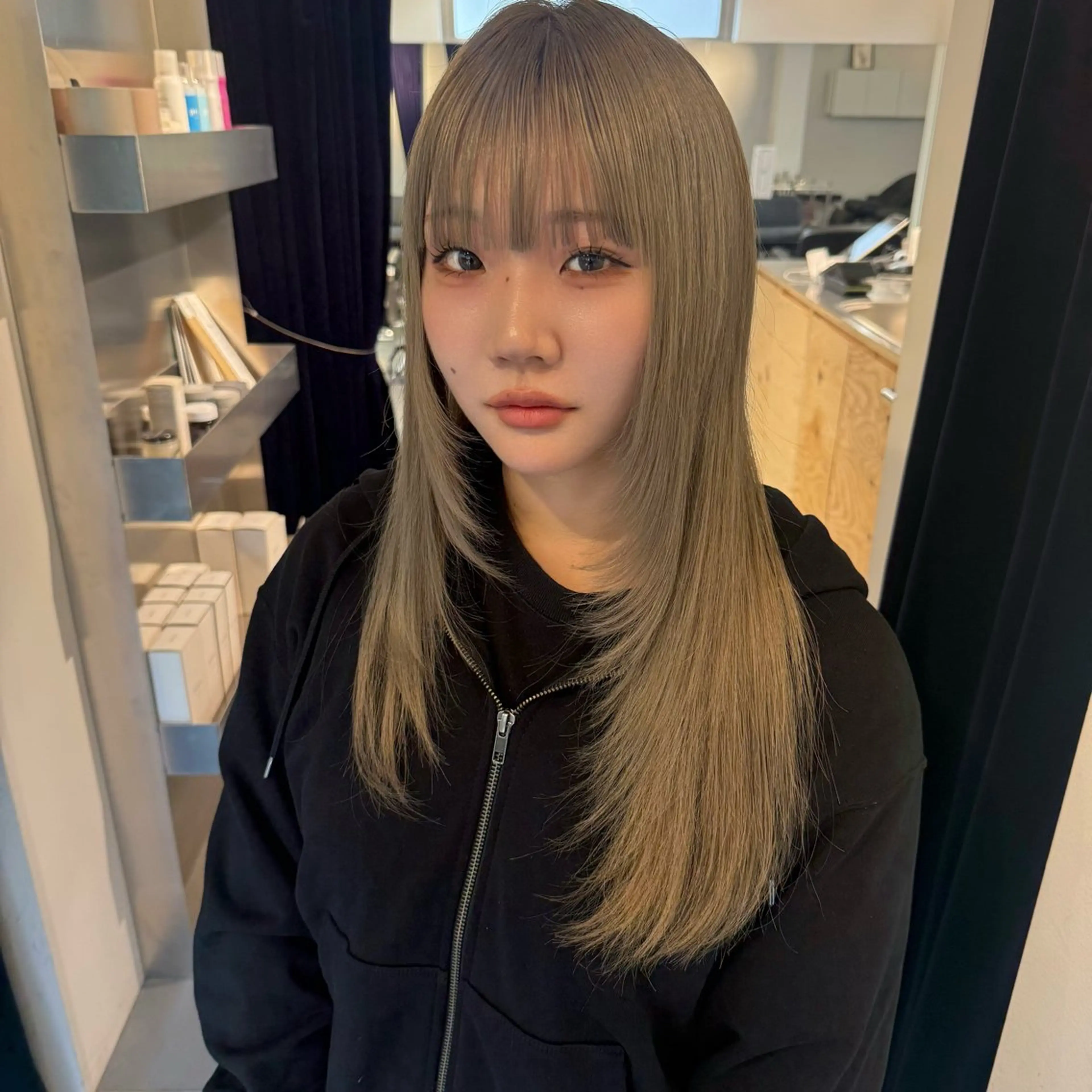 ロング カラー ヘアアレンジ 顔まわりレイヤー 顔周りカット レイヤーカット カット Mizobe misakiのヘアスタイル