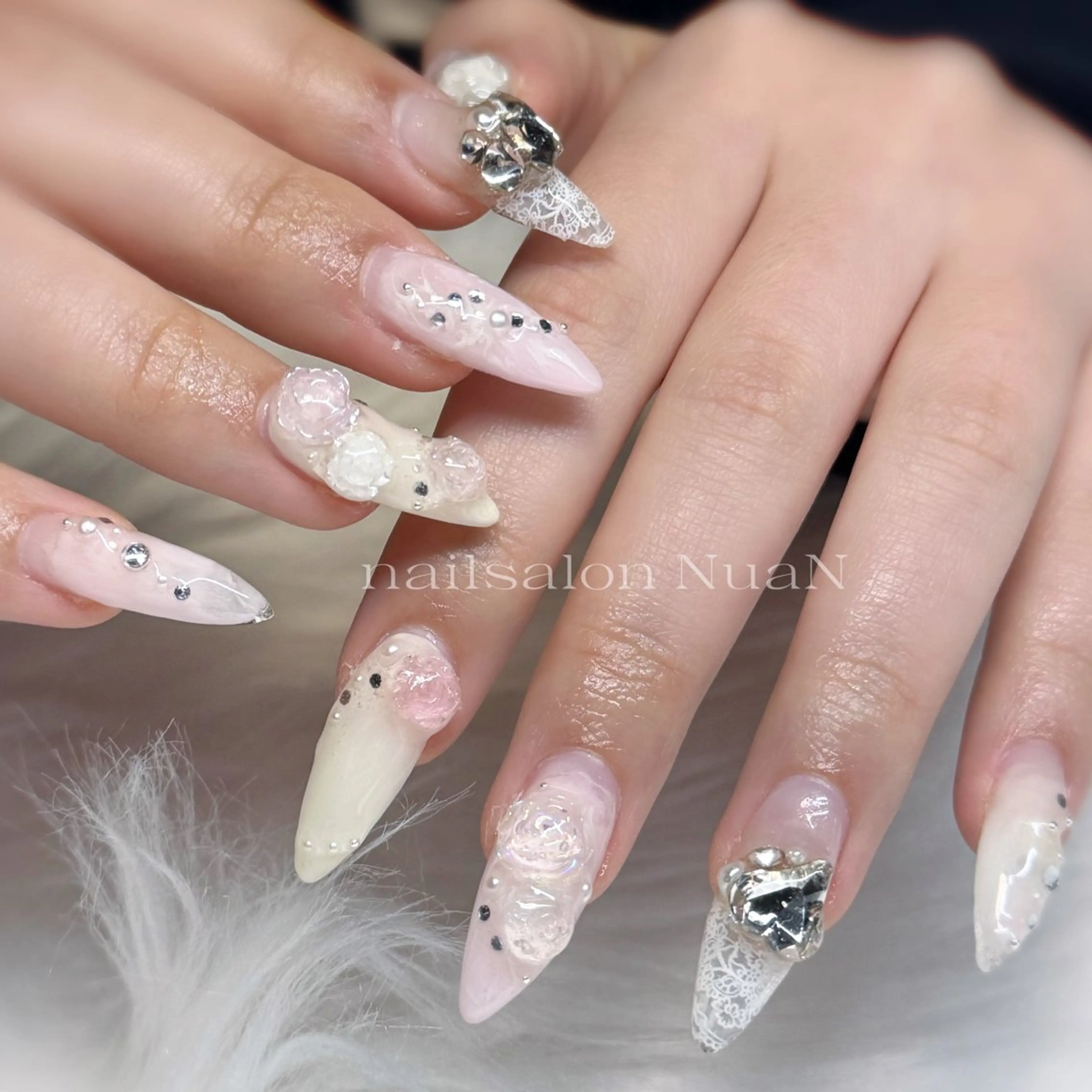 ネイル ハンドネイル NuaN 名城線黒川駅徒歩3分のネイルデザイン