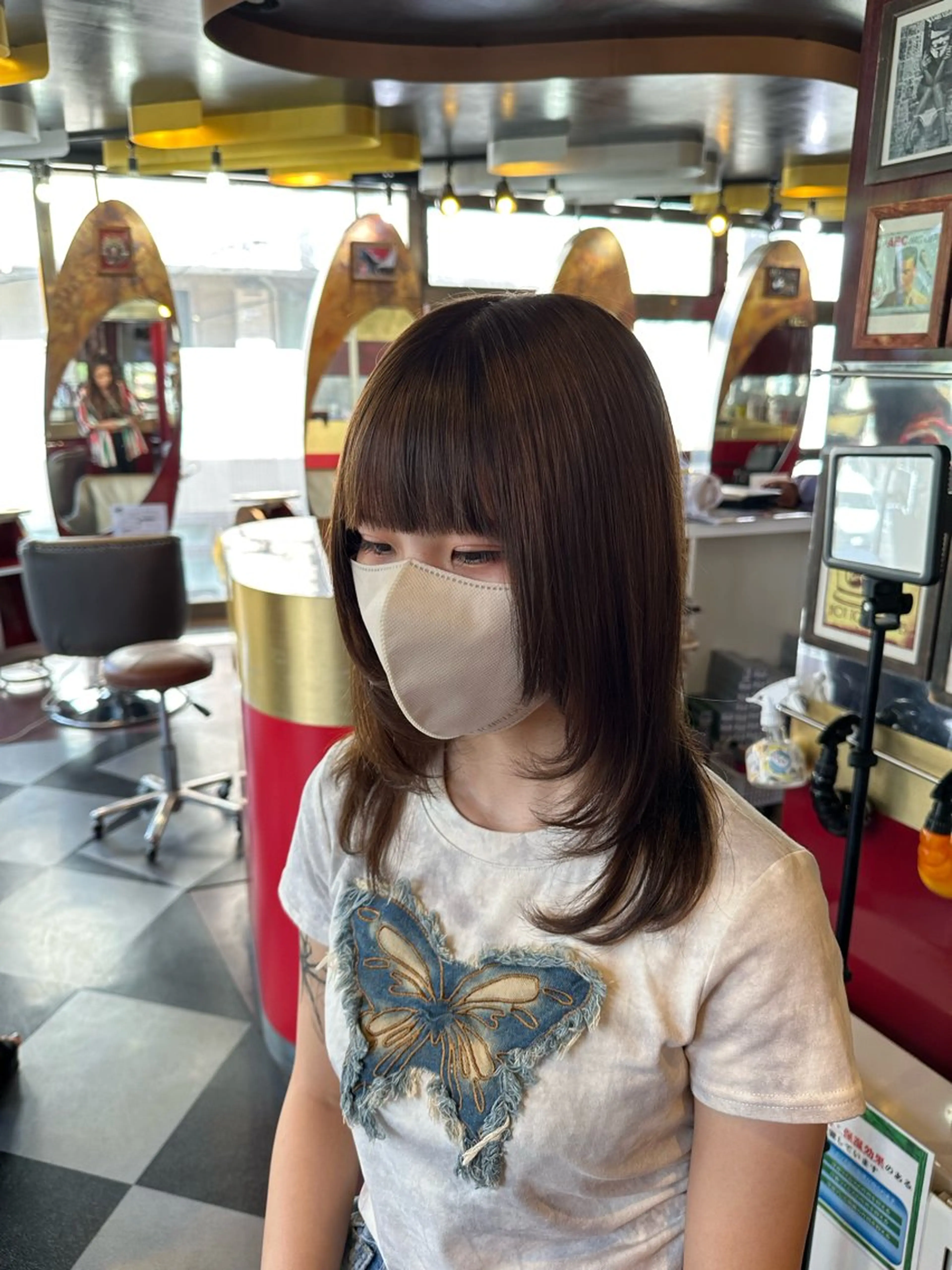 ミディアム レイヤーカット カット レイヤーカット/ カラー/長谷恵花のヘアスタイル