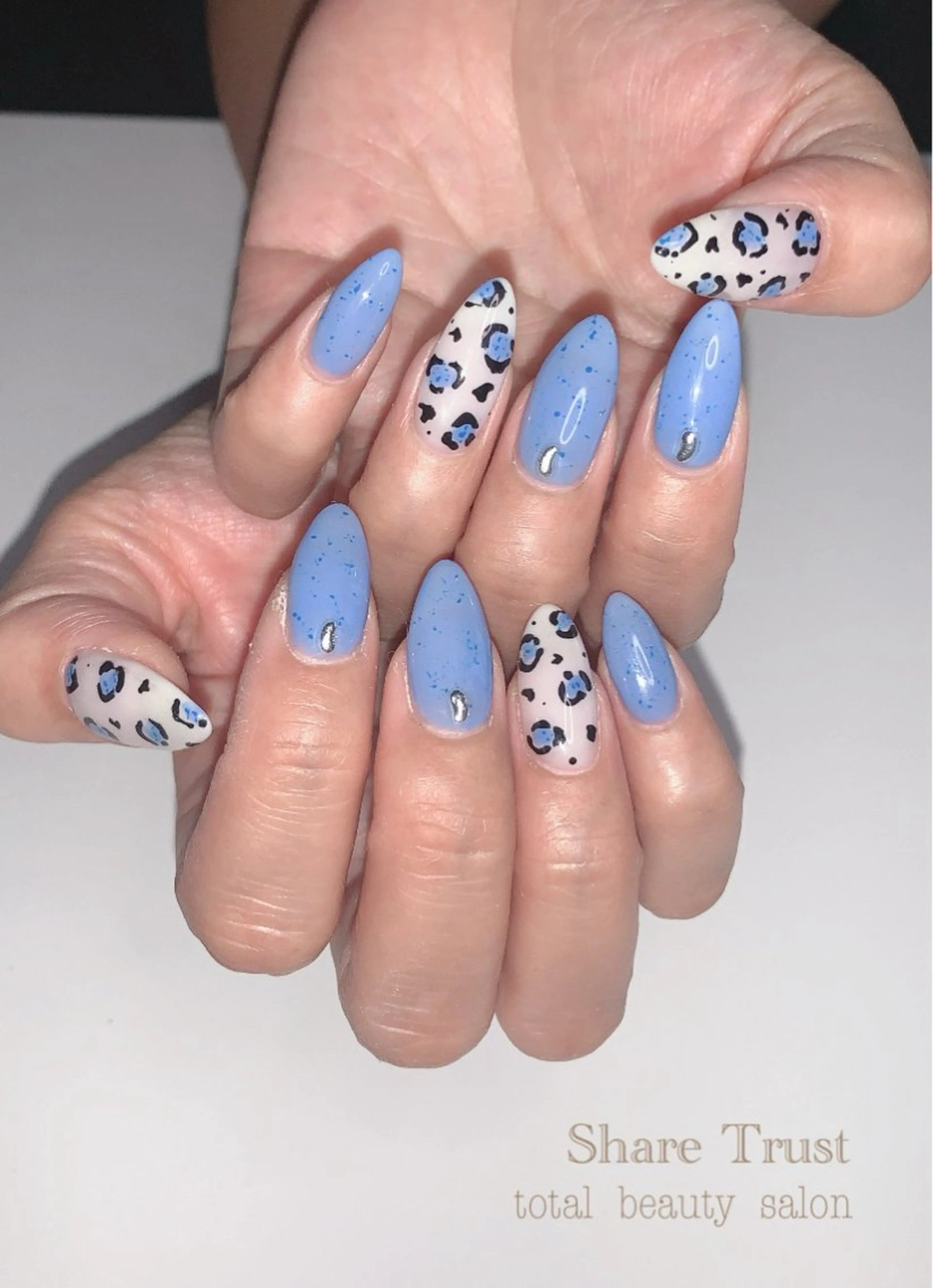 ネイル sharetrust 🐳AKEのネイルデザイン