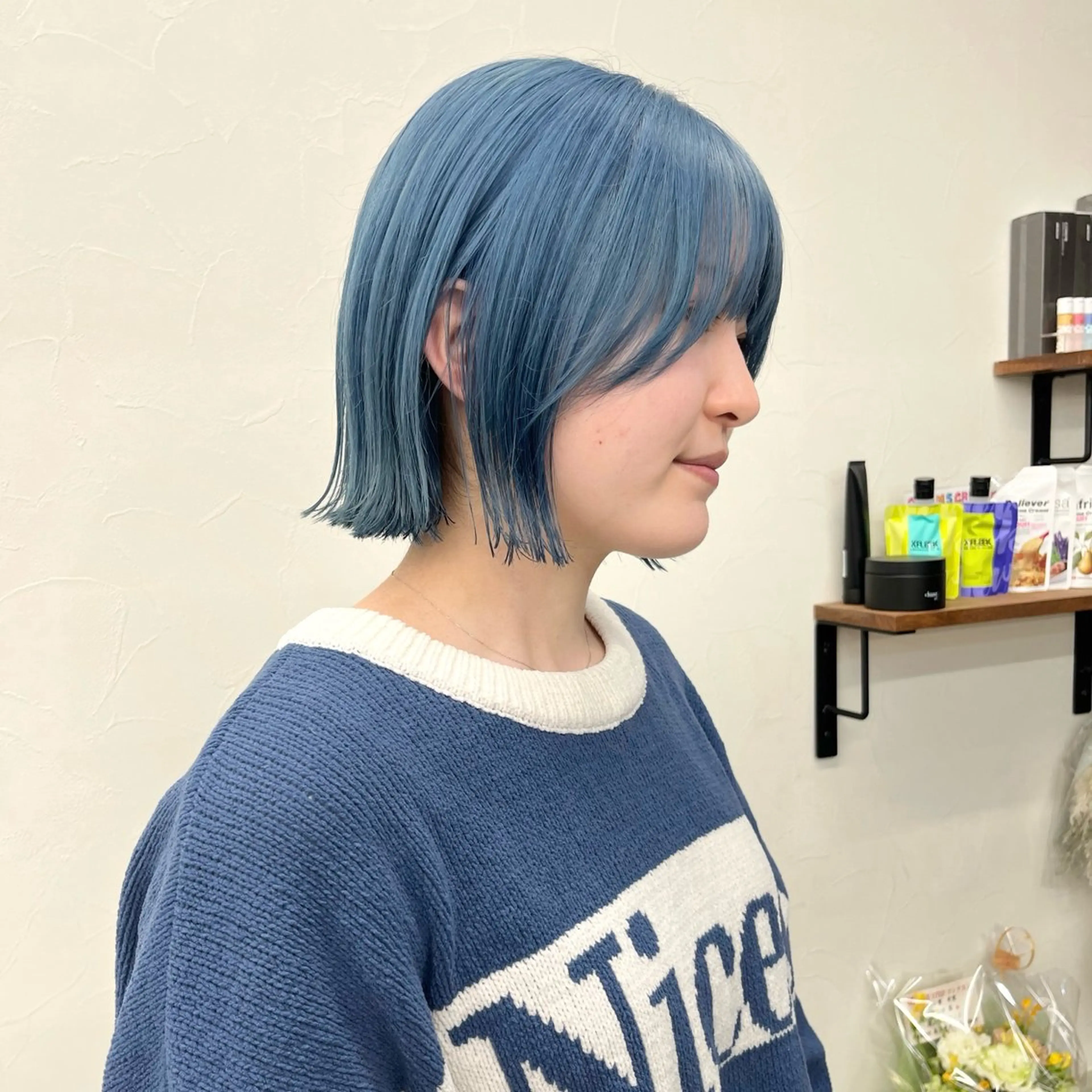 ショート カラー ブリーチ ブルーカラー ブリーチなしカラー ボブ 髪質改善 カット ヘアカラー トリートメント 初めてのショート お任せください✂️のヘアスタイル