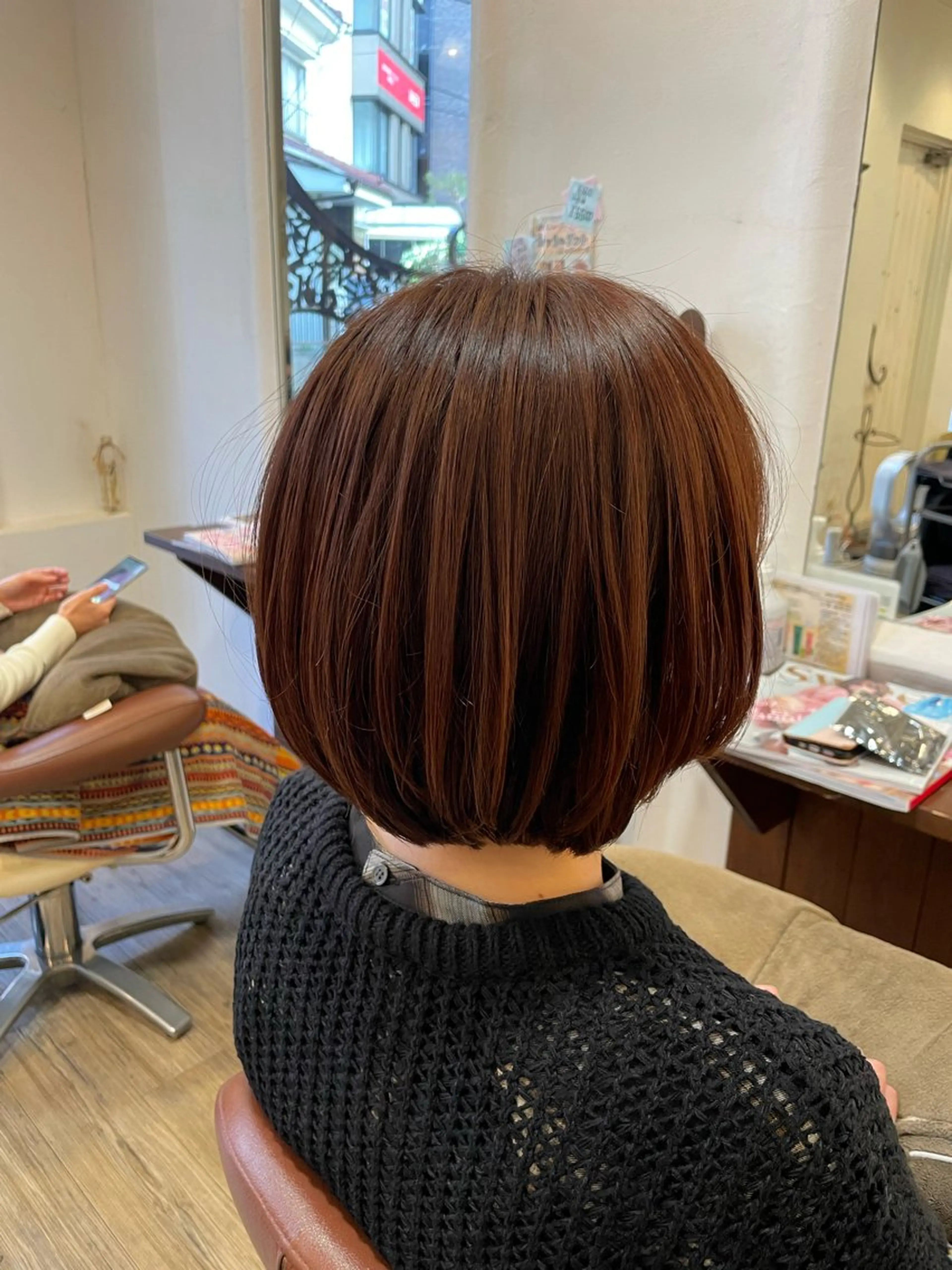 暖色カラー(全体カラー)　ブロー込みの写真