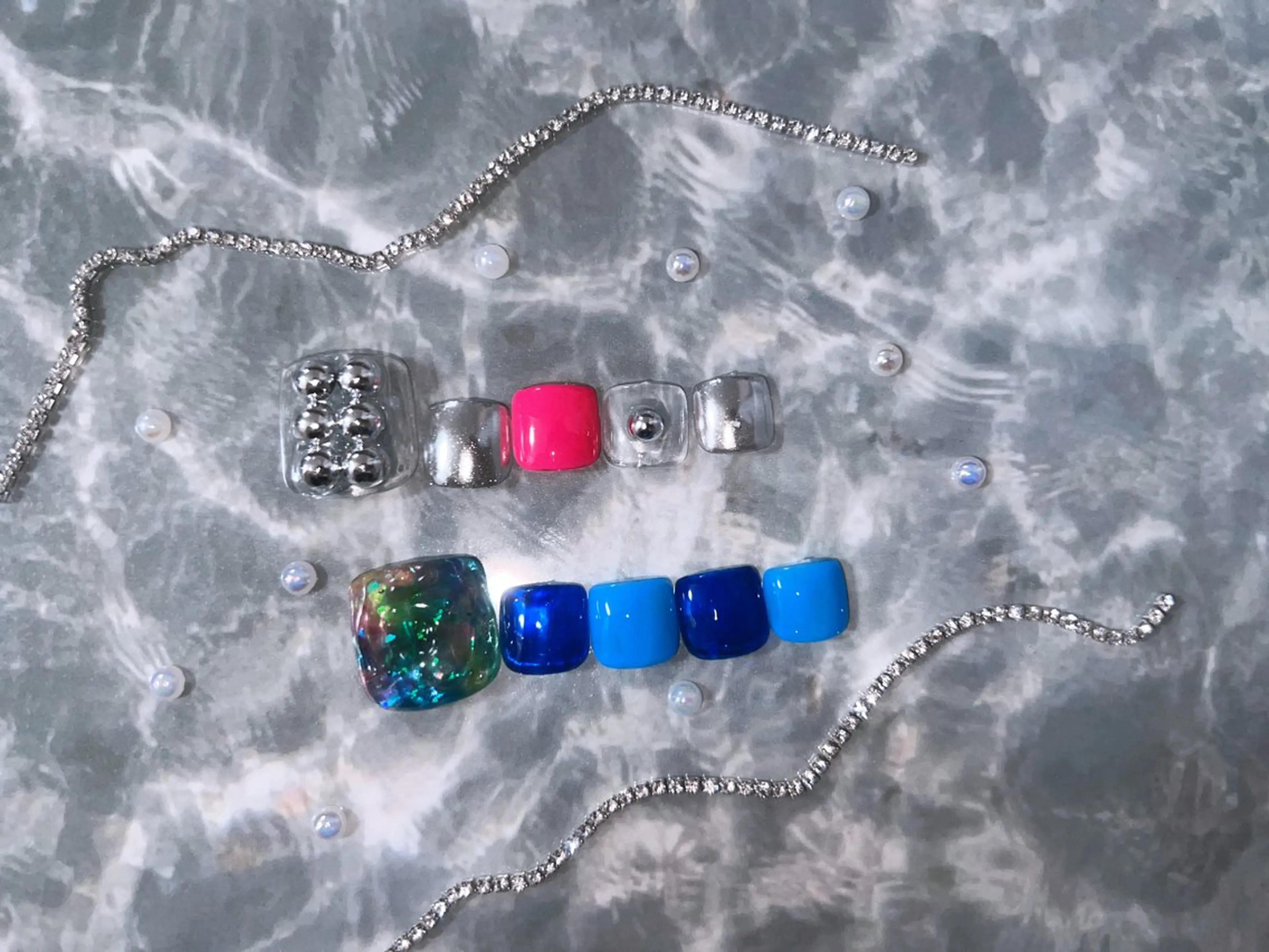 ネイル オーロラネイル フットネイル ジェルネイル マグネットネイル パラジェル フットネイル cerisier セリシールのネイルデザイン