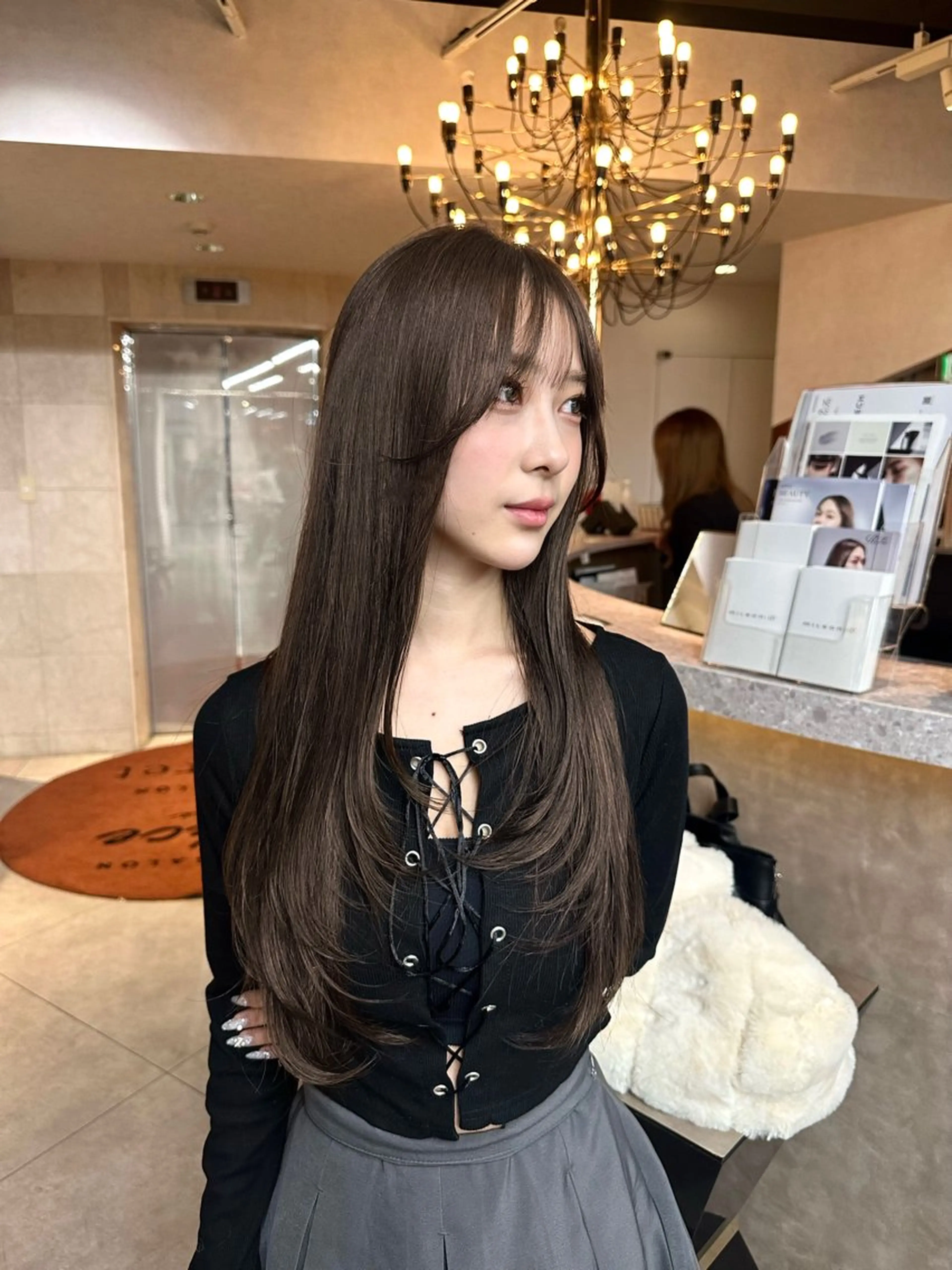 ロング カラー カット ヘアカラー トリートメント 韓国/レイヤー/ 透明感🩶ひかる🩶のヘアスタイル