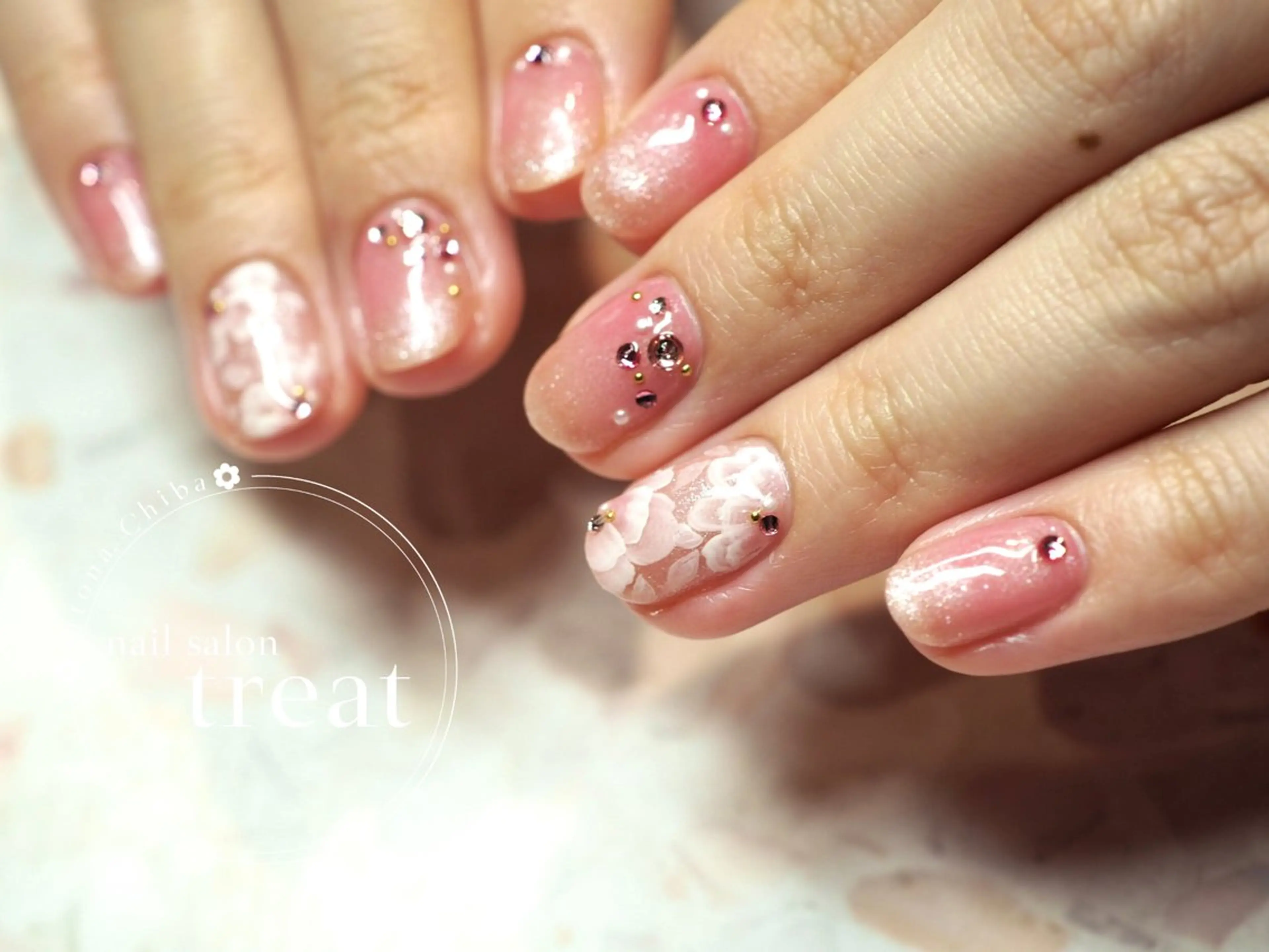 ネイル アートネイル フラワーネイル nail salon treat あいのネイルデザイン