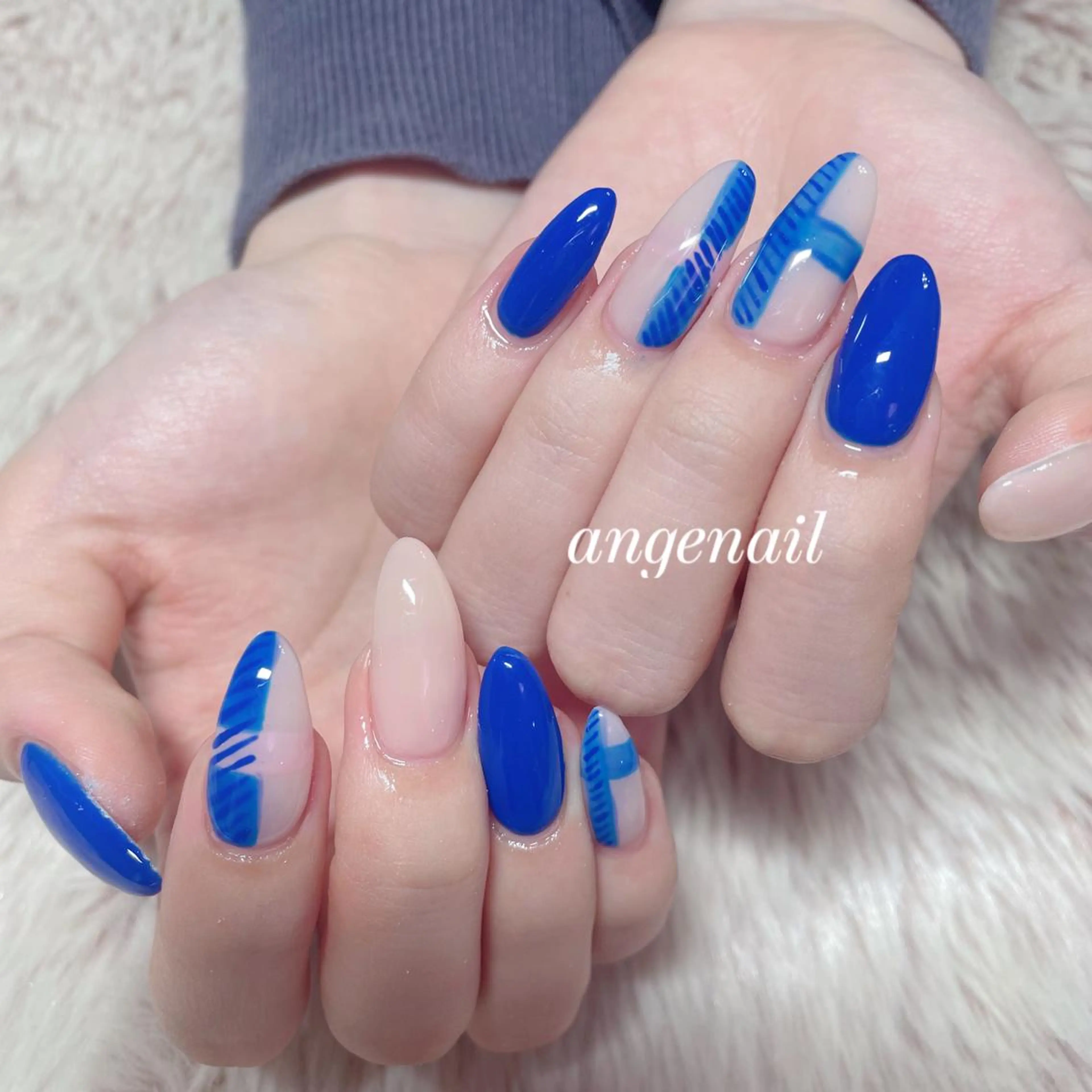 ネイル ハンドネイル オーナーネイリスト MAKIのネイルデザイン