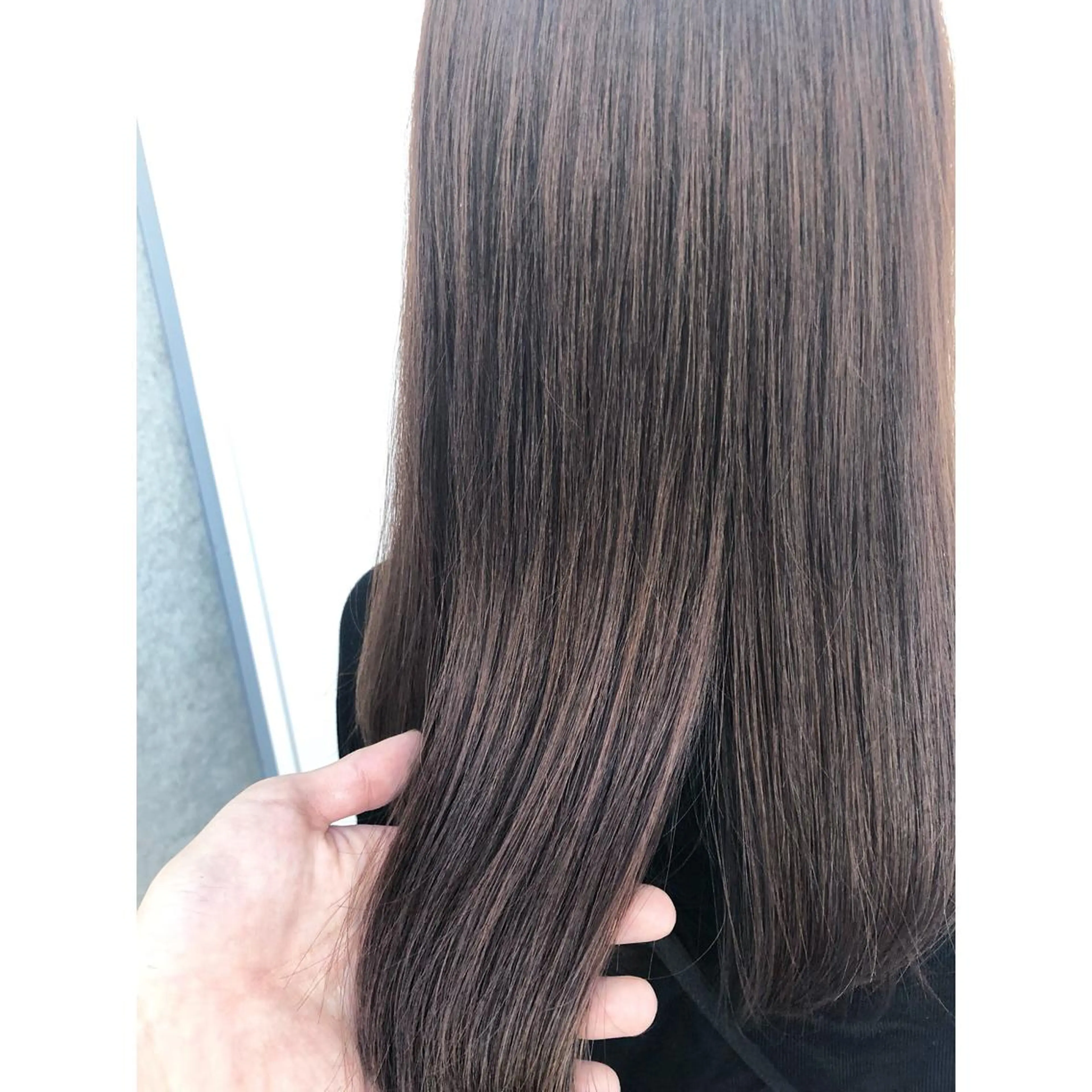 セミロング カラー ブラウンカラー トリートメント  渡部 妃月のヘアスタイル