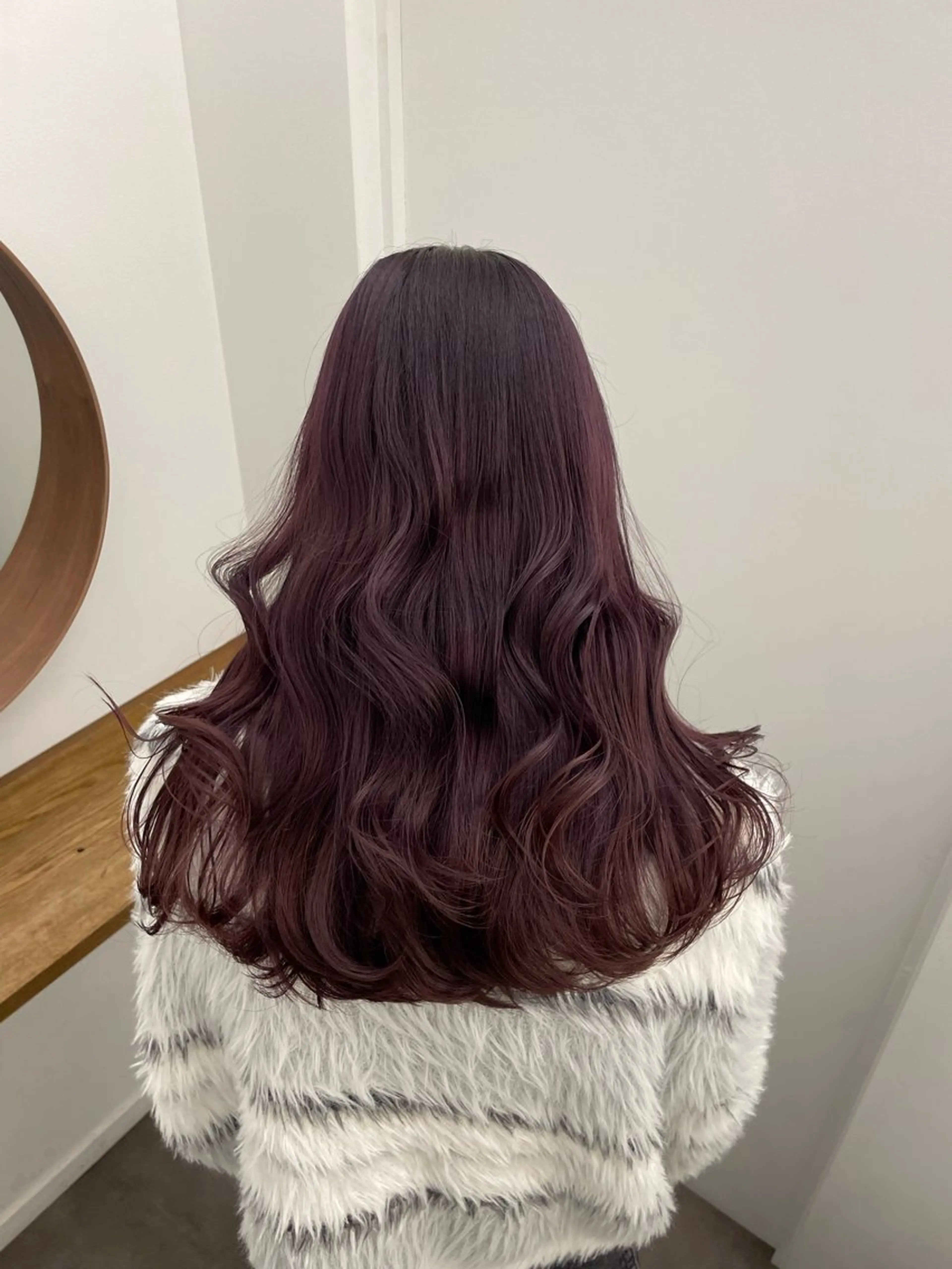 ロング ピンクラベンダー ヘアカラー ハイトーン/透明感 カラー/下出有沙のヘアスタイル