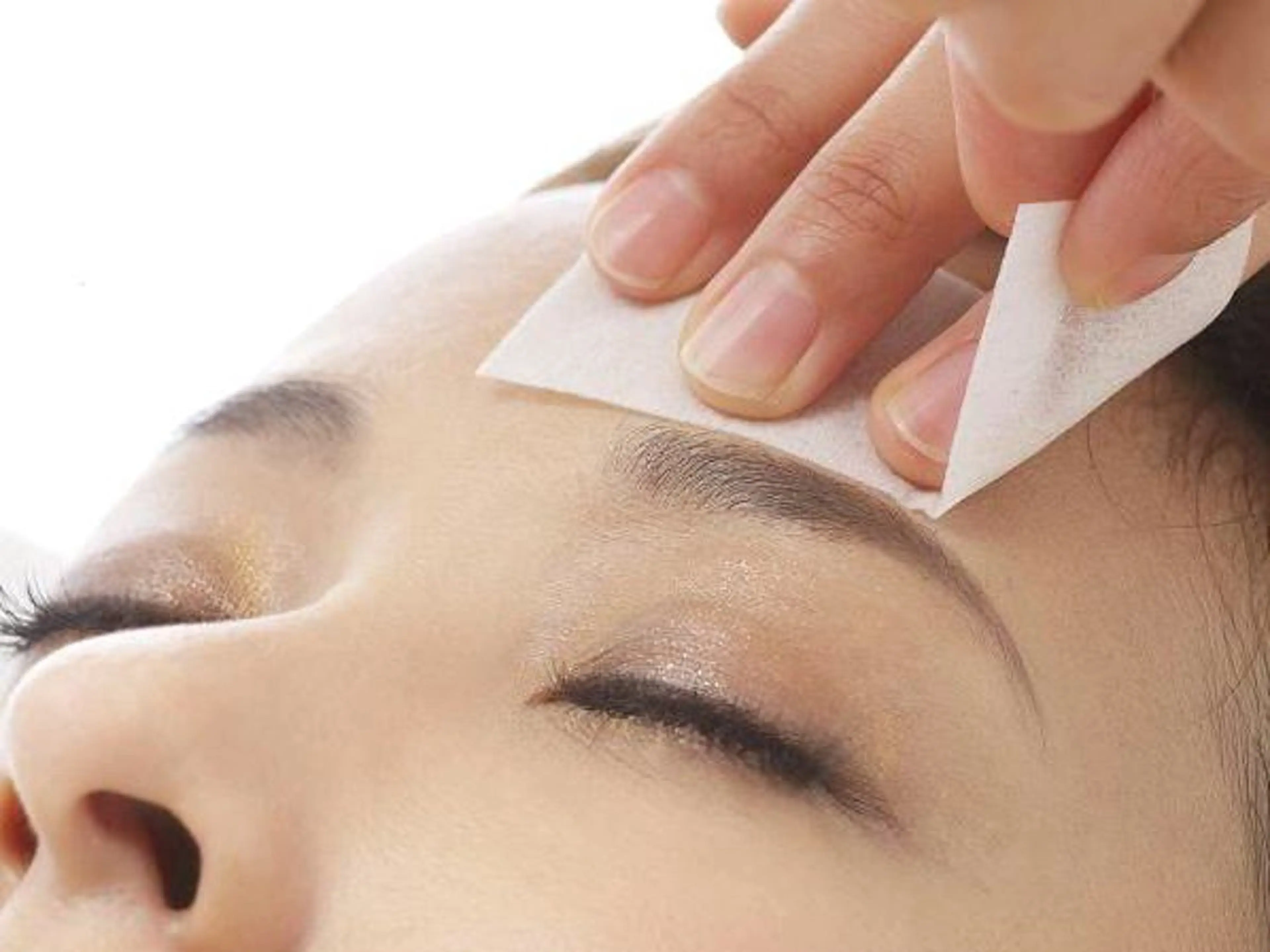 アイブロウ 吉本 三枝子のマツエク・マツパデザイン