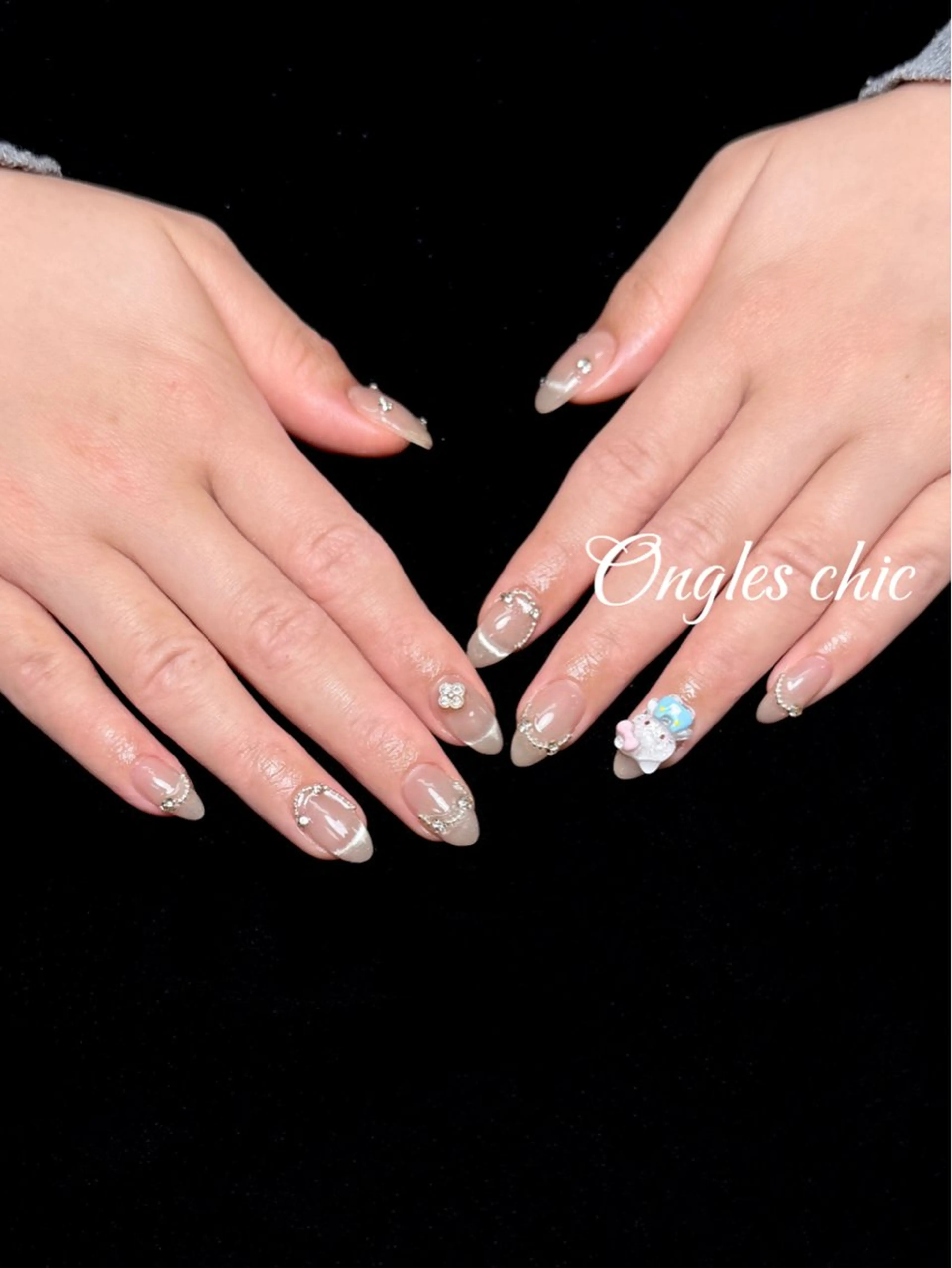 ネイル ハンドネイル ハンドケア ongles chicのネイルデザイン