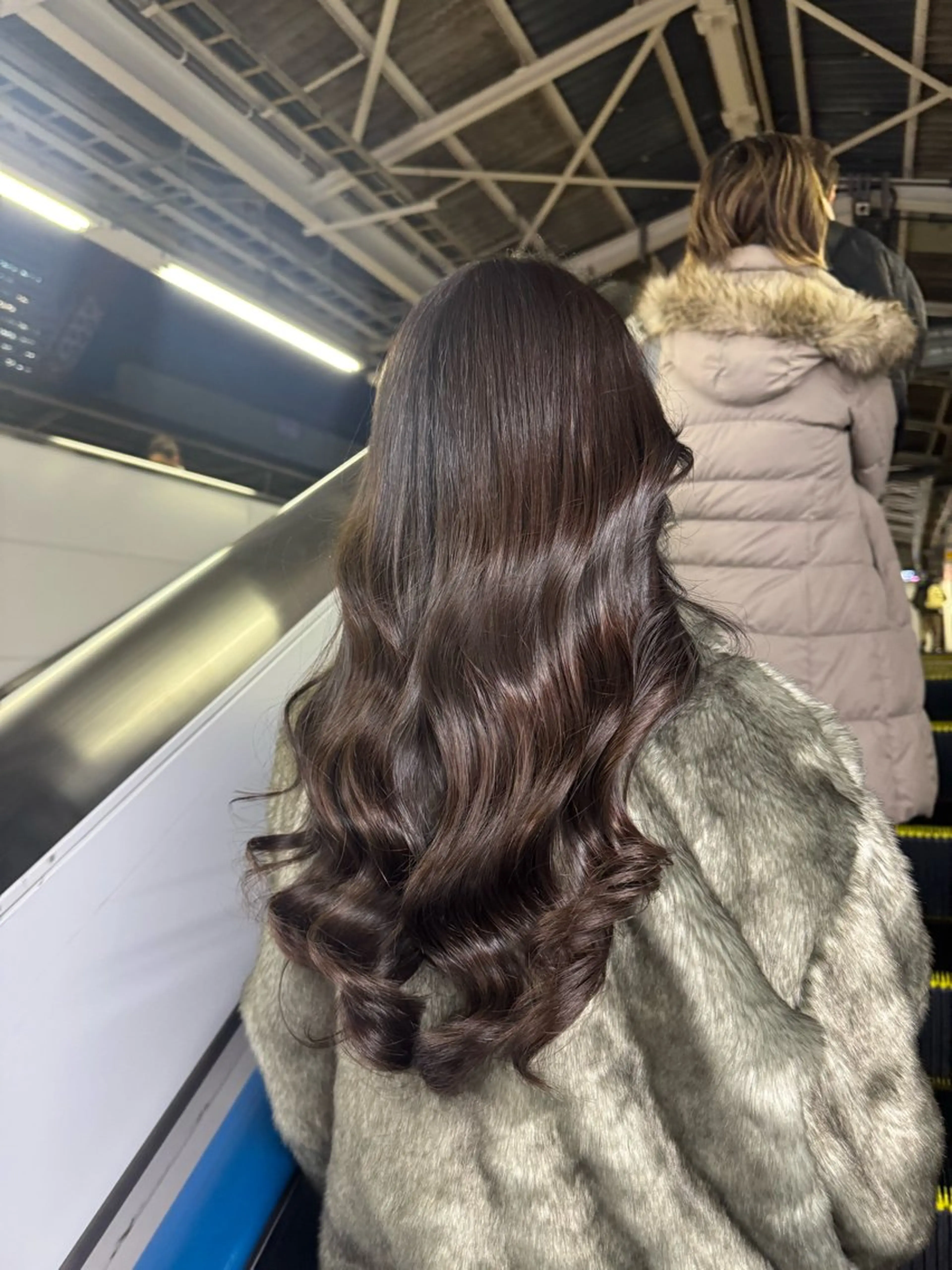 ロング 👑ツヤブリーチ特化 👑おうた👑のヘアスタイル