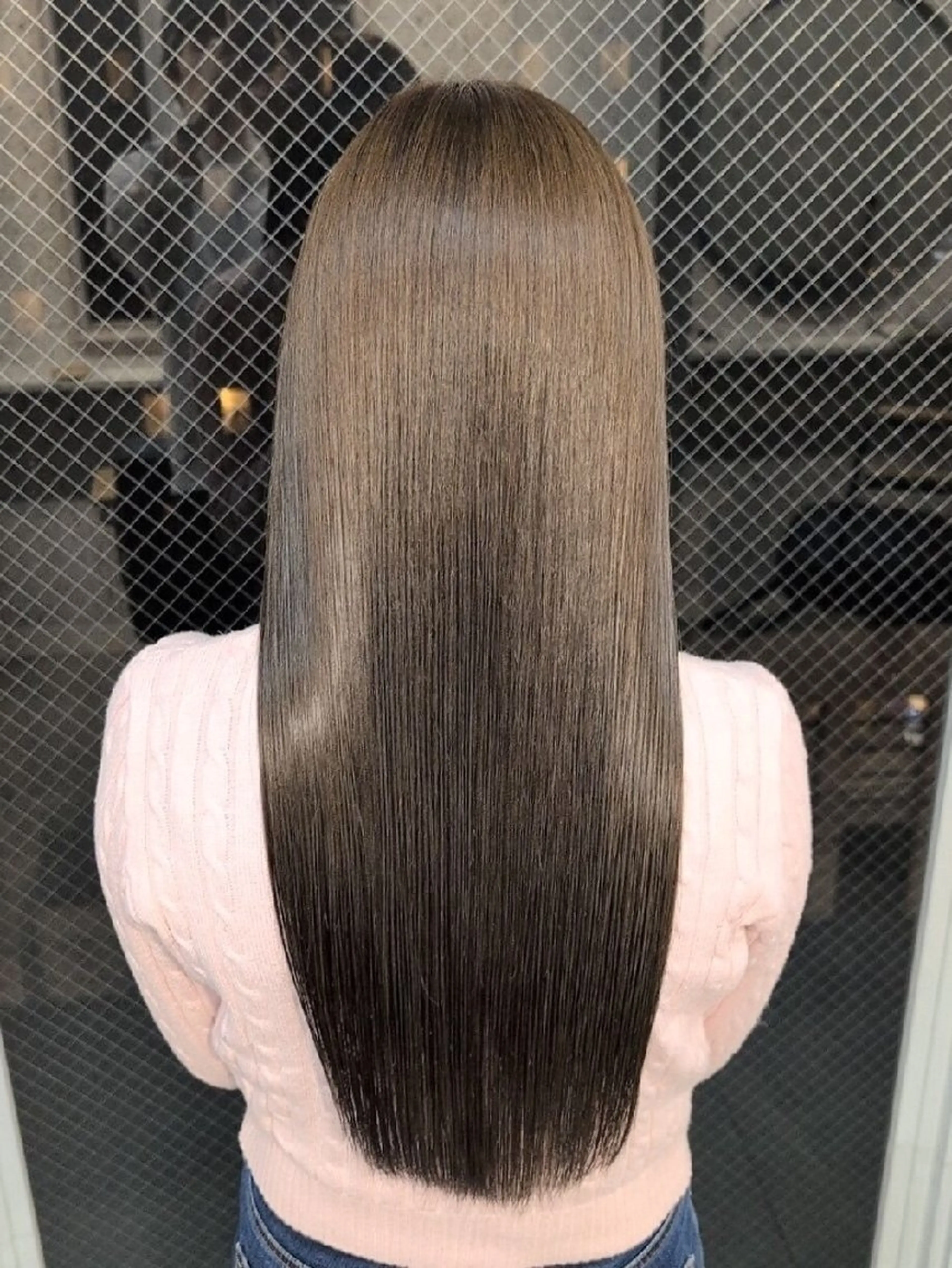 カラー パーマ ロング ブリーチ ダブルカラー グレージュ インナーカラー ブリーチなしカラー カット 縮毛矯正 mood 髪質改善 ダブルカラーのヘアスタイル