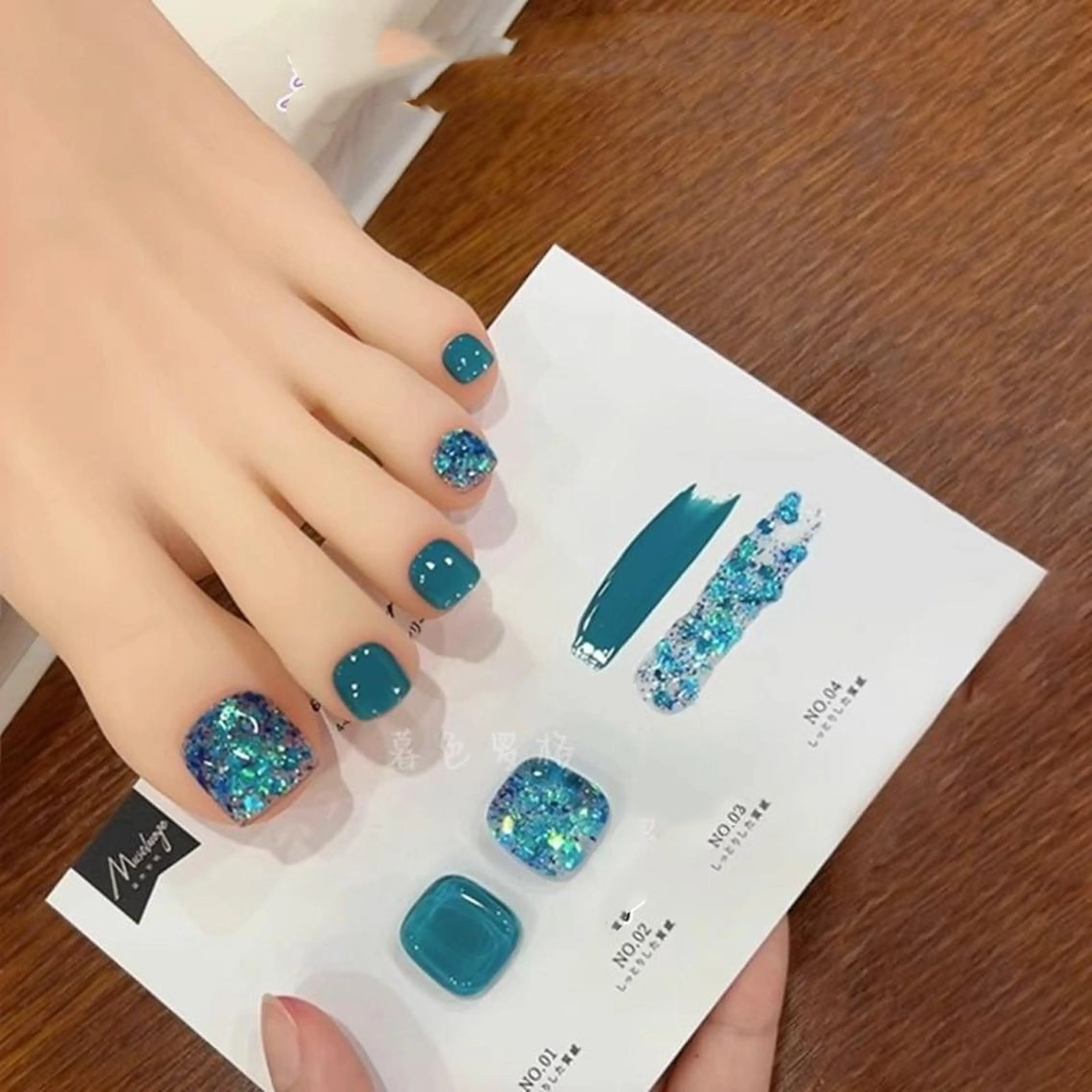 ネイル ラッキー 玲奈のネイルデザイン