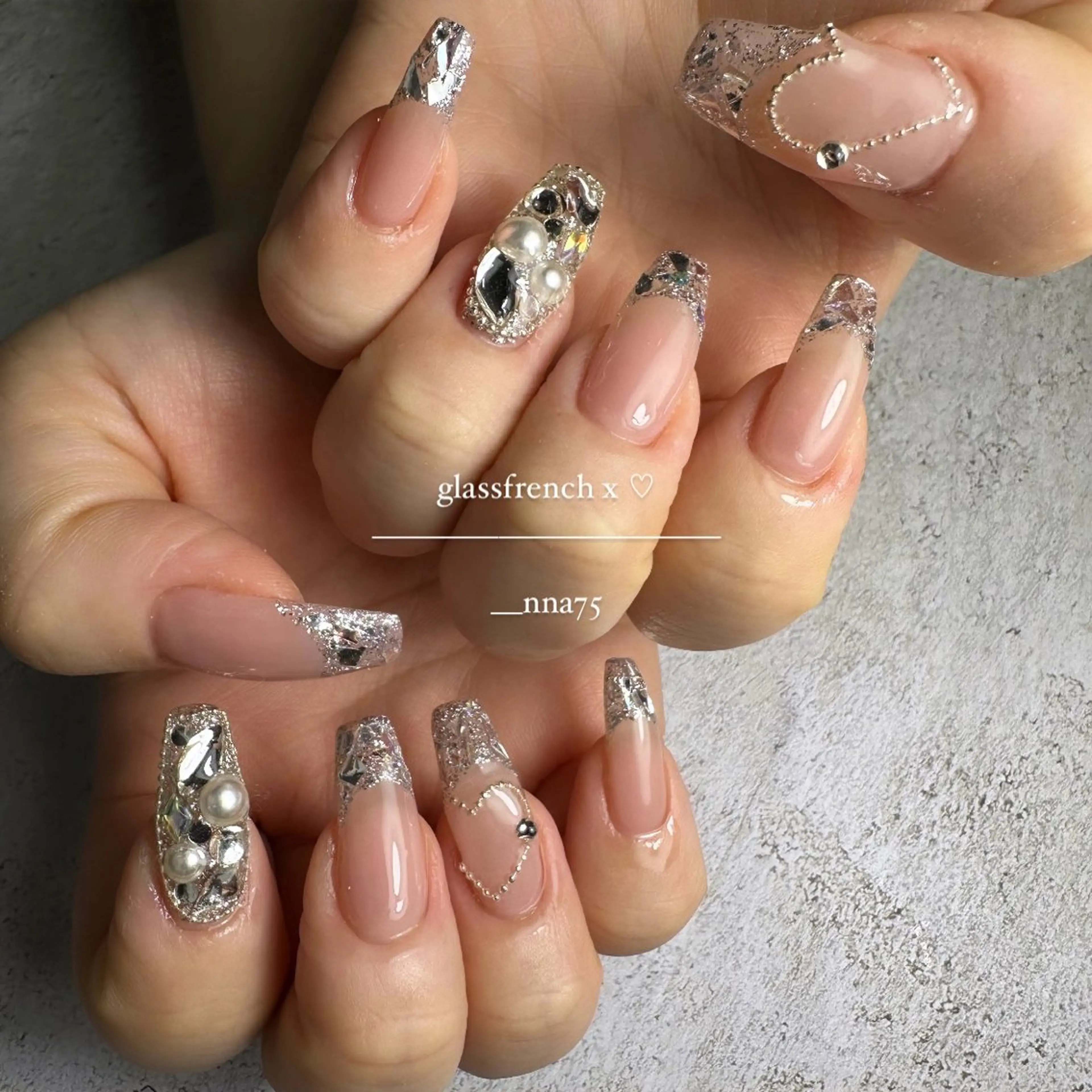 ネイル ハンドネイル GRANDE OSU Anna 🧸💛のネイルデザイン