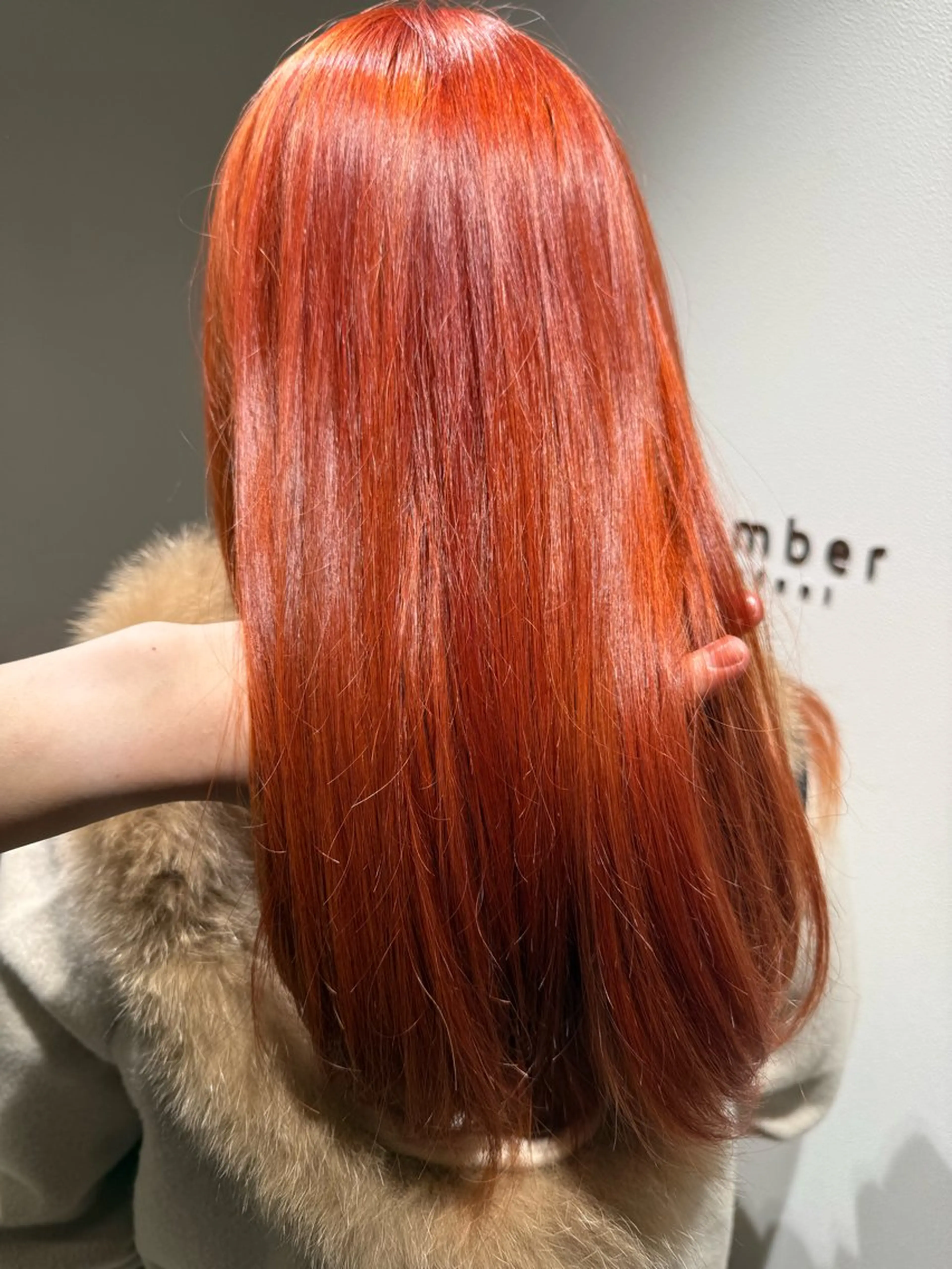 カラー WATARU/ 韓国風巻き髪のヘアスタイル