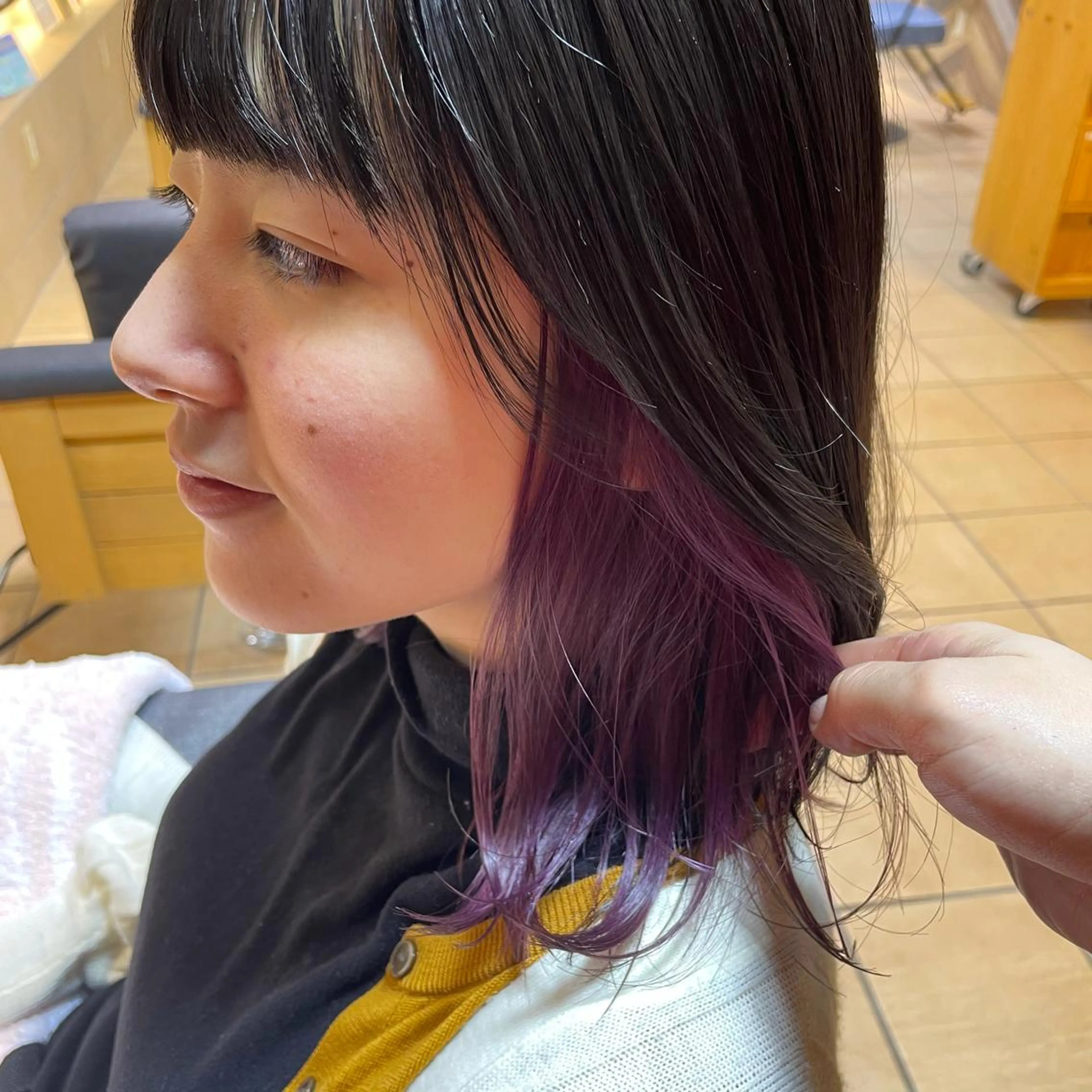 ミディアム カラー インナーカラー レイヤーカット ヘアカラー トリートメント AMANE🌼 ハヤシサオリのヘアスタイル